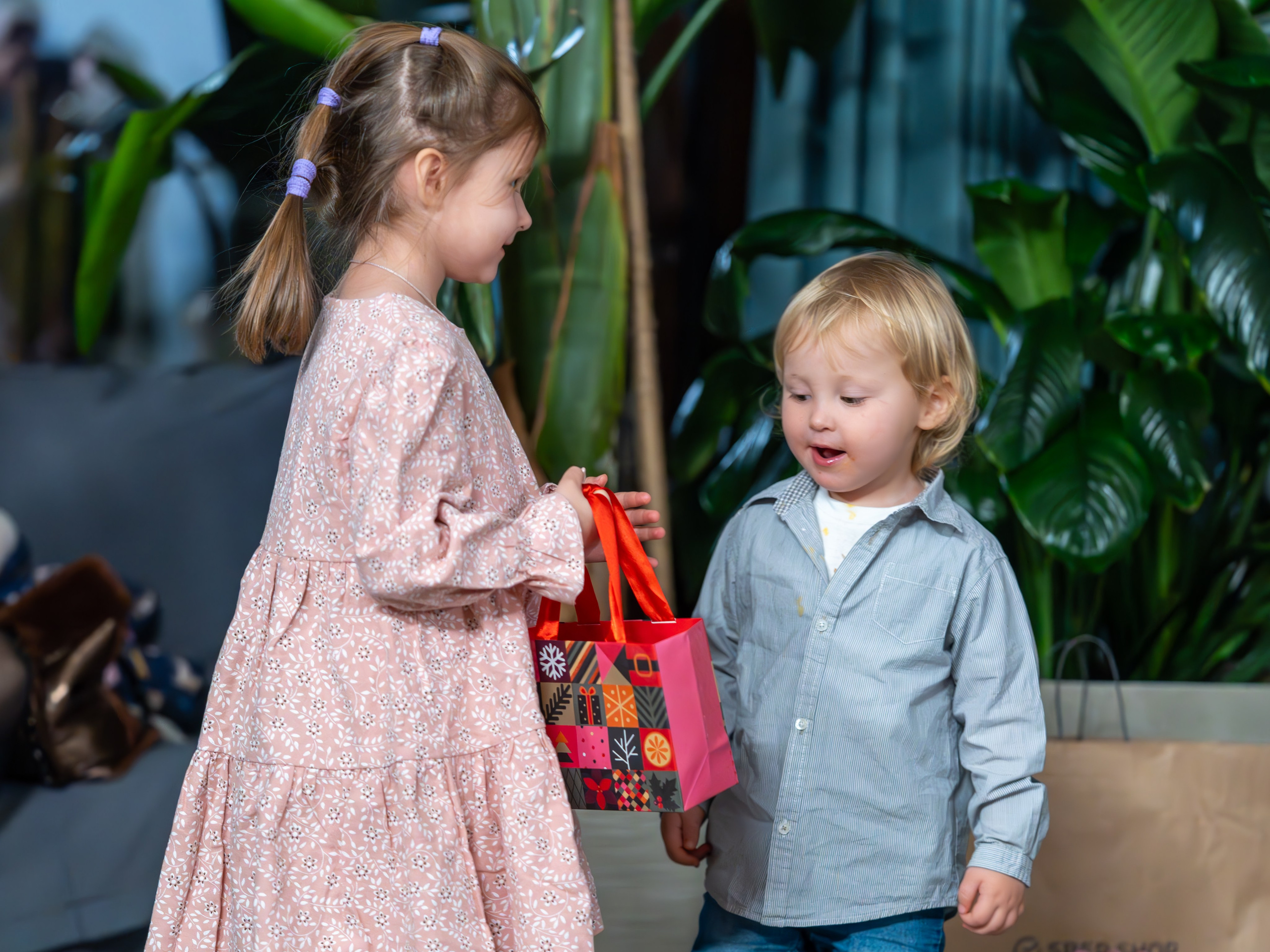 Предновогодняя встреча в пространстве Steford Hub. Репортажный фотограф в Красной Поляне и Сочи Павлюченко Екатерина