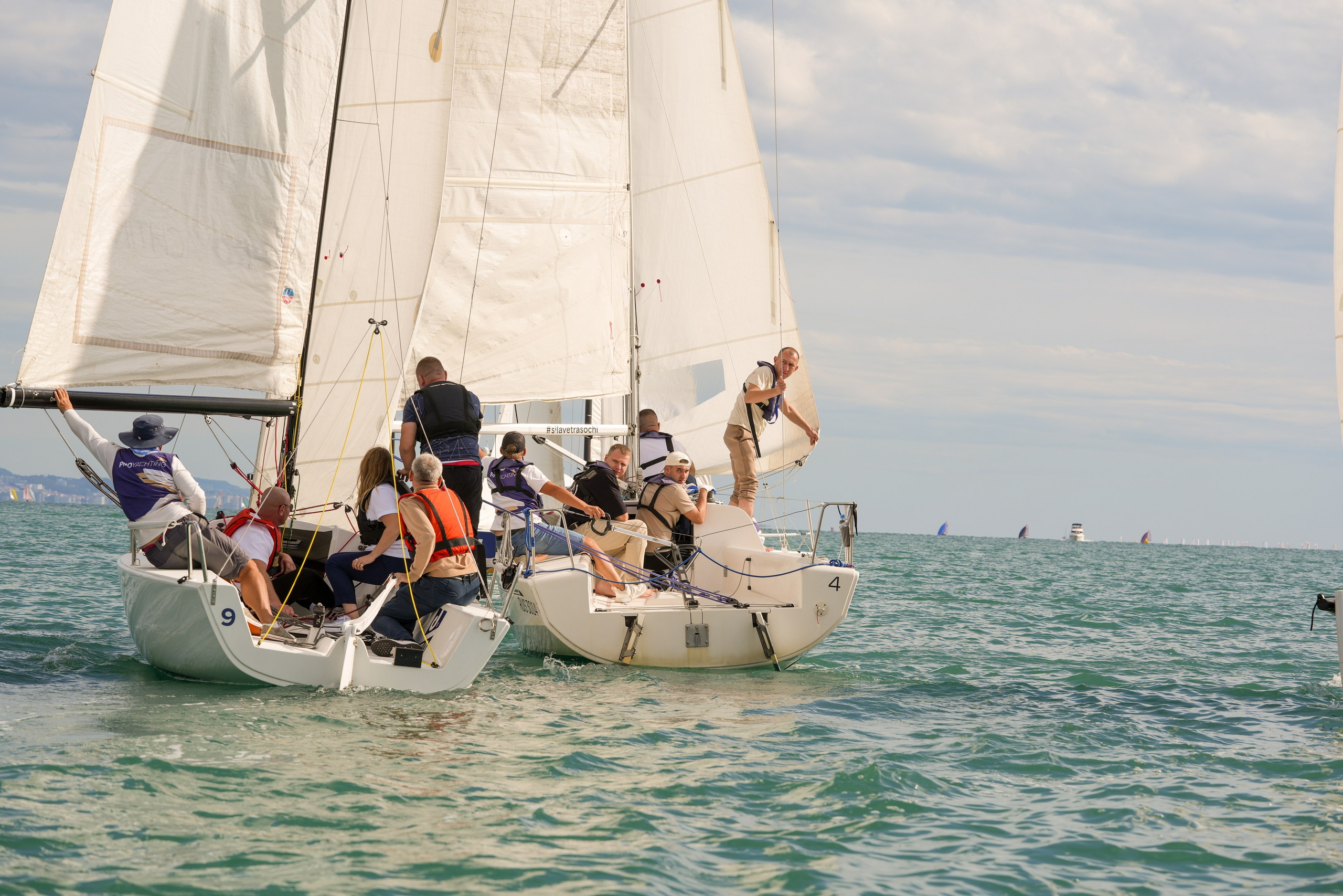 Яхтенная регата для компании Агрегатка. Репортажный фотограф в Красной Поляне и Сочи Павлюченко Екатерина