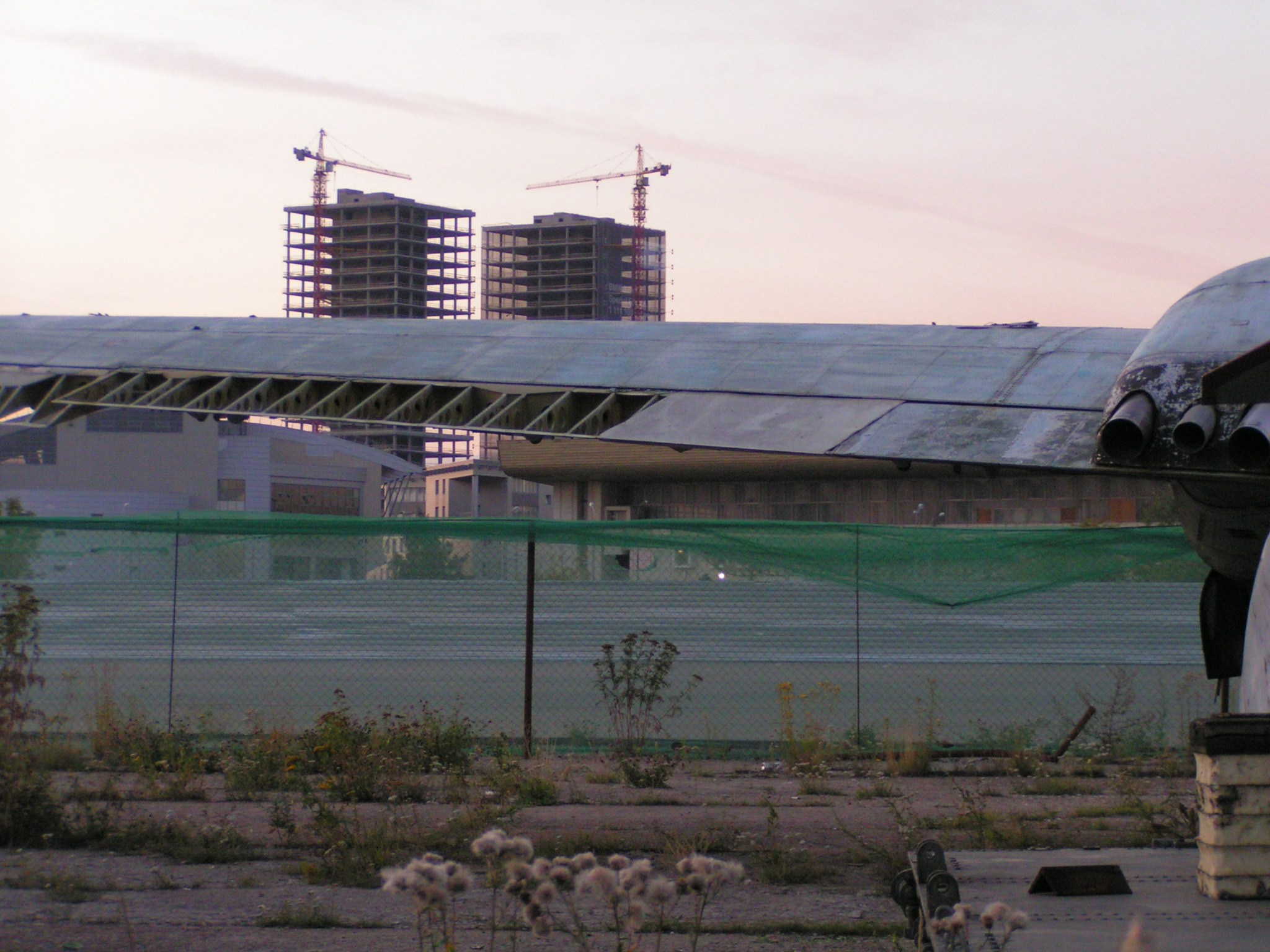 Ил-14 (Ходынка) — уничтожен. Фотоальбом показывающий увлекательный мир авиации и мир медведей Андрея Иванова