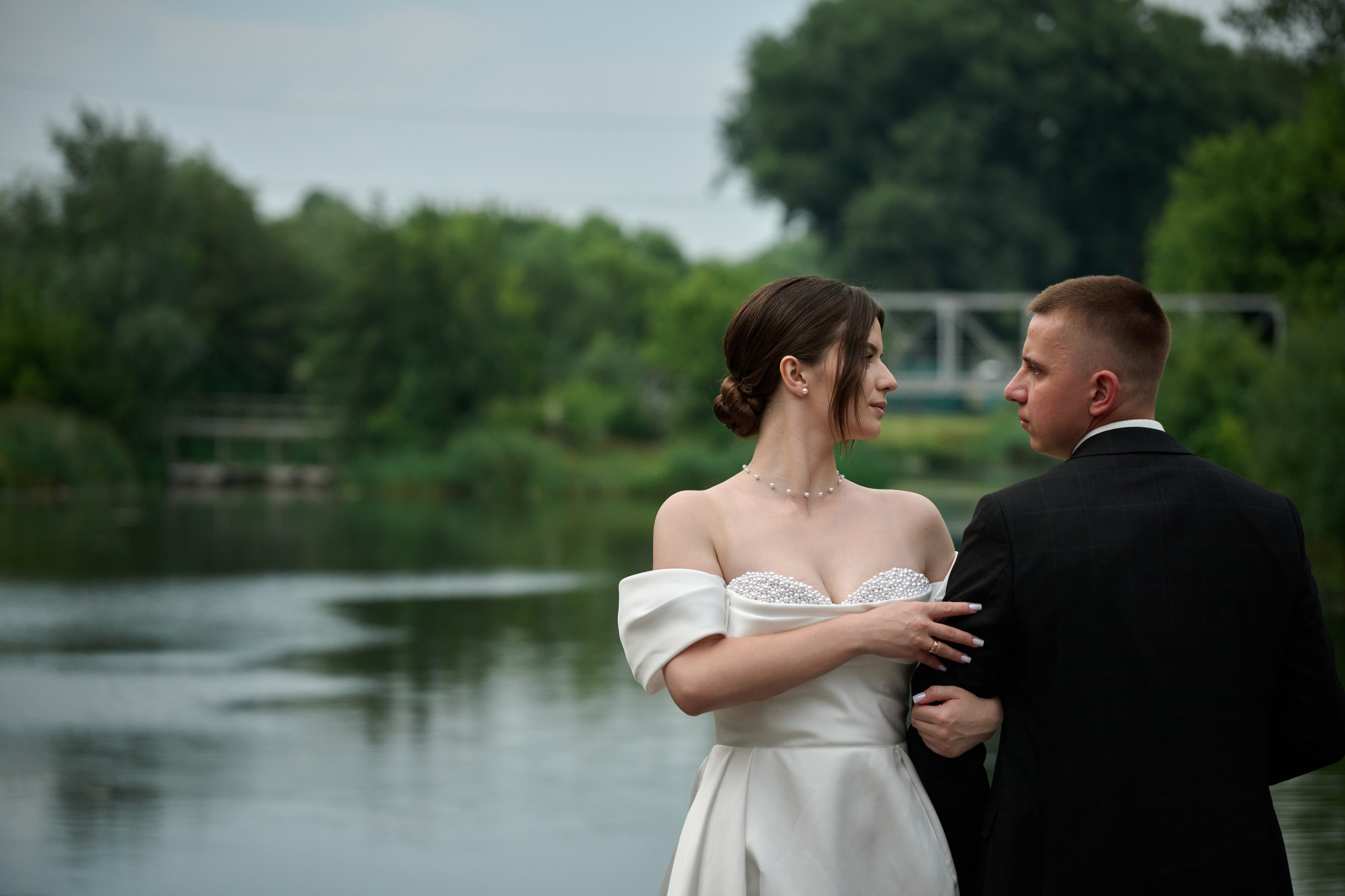Свадебная фотосессия Никиты и Ангелины в Старом Осколе. Профессиональный фотограф Старый Оскол, Губкин — свадьба, венчание, крещение, юбилей и день рождения