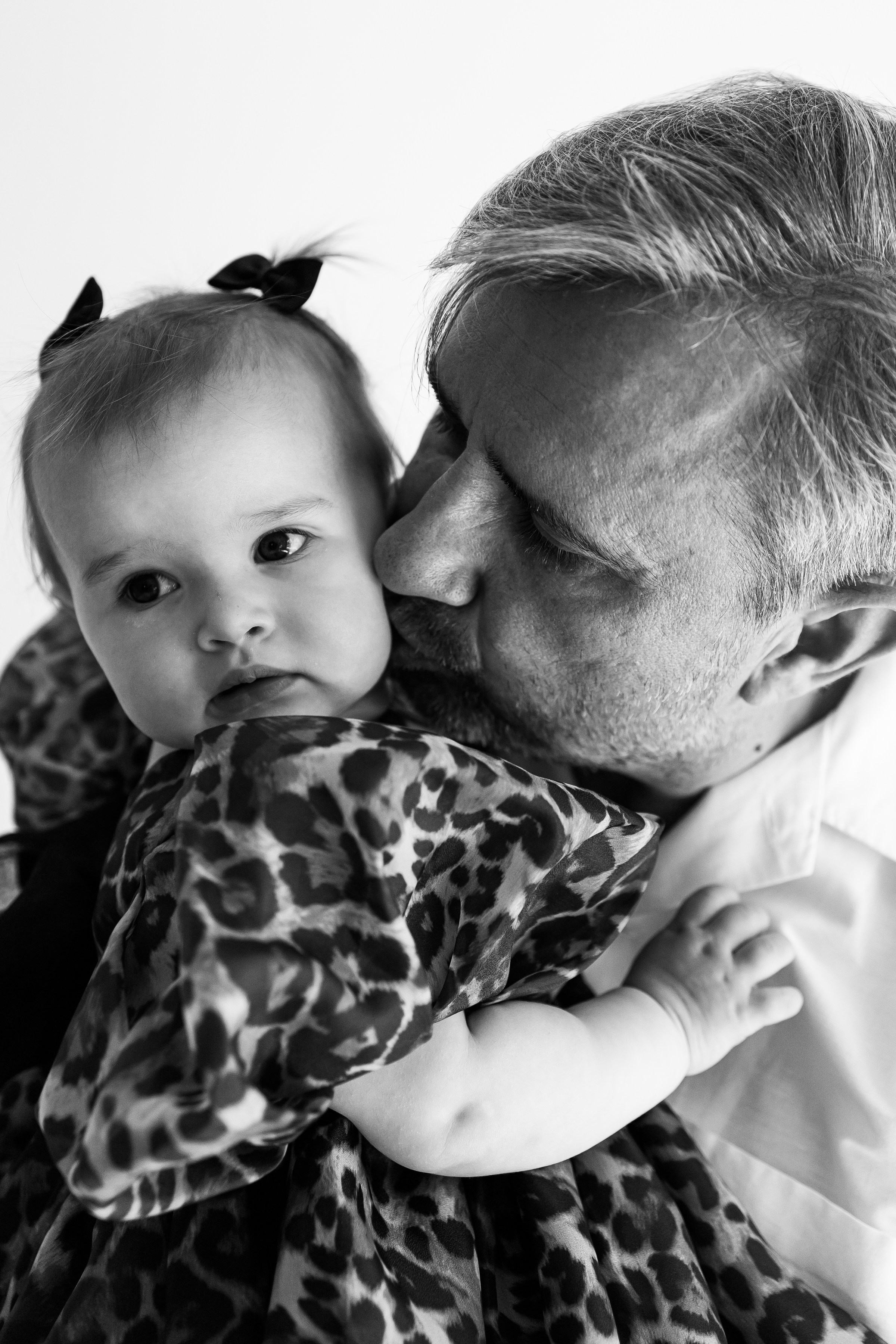 Семейная фотосессия к первому годику. Семейный фотограф в Волгодонске Краченцева Анна