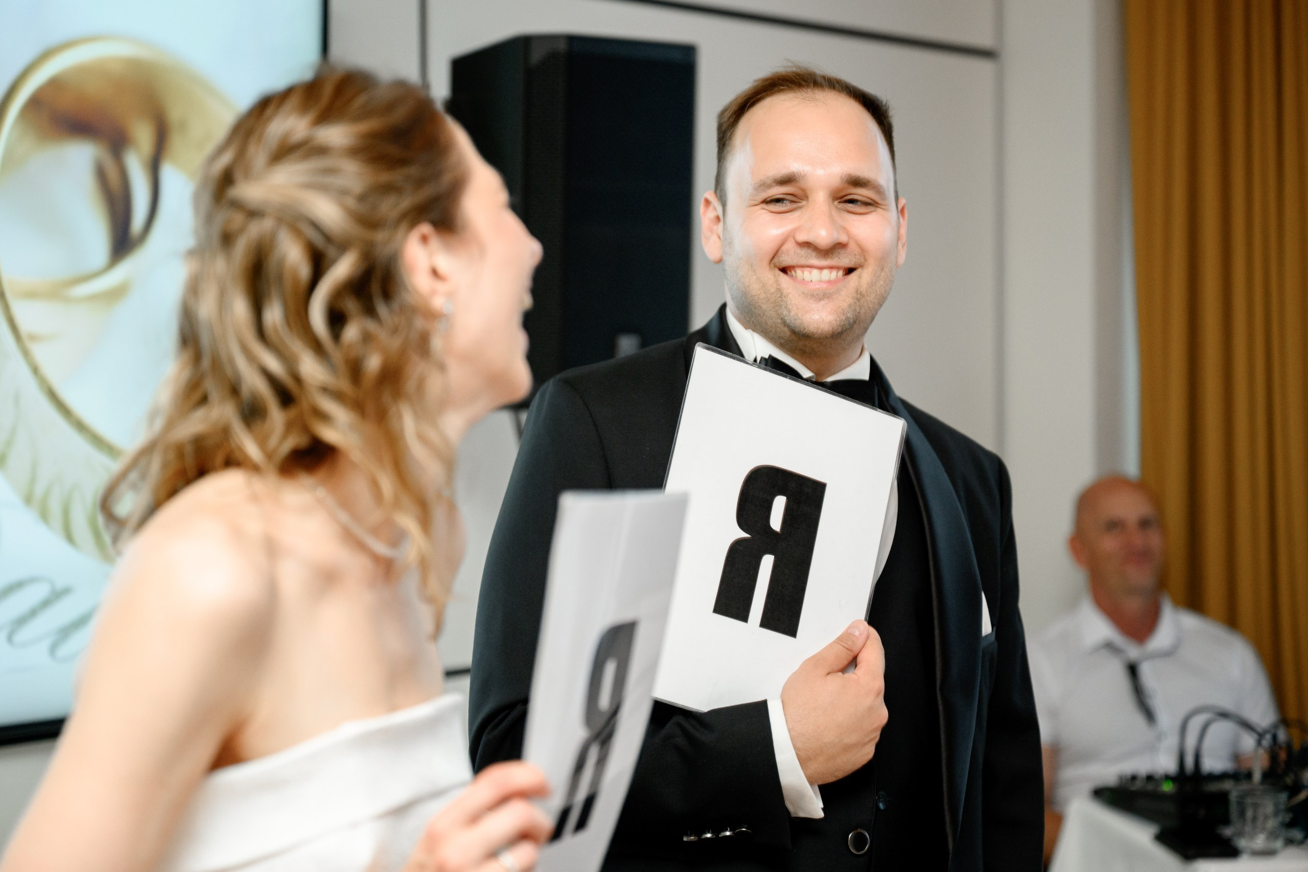 Камерная свадьба Владимира и Кристины в отеле Movenpick Таганская. Регистрация брака в The Great Hall Yakimanka. Semerlina.ru