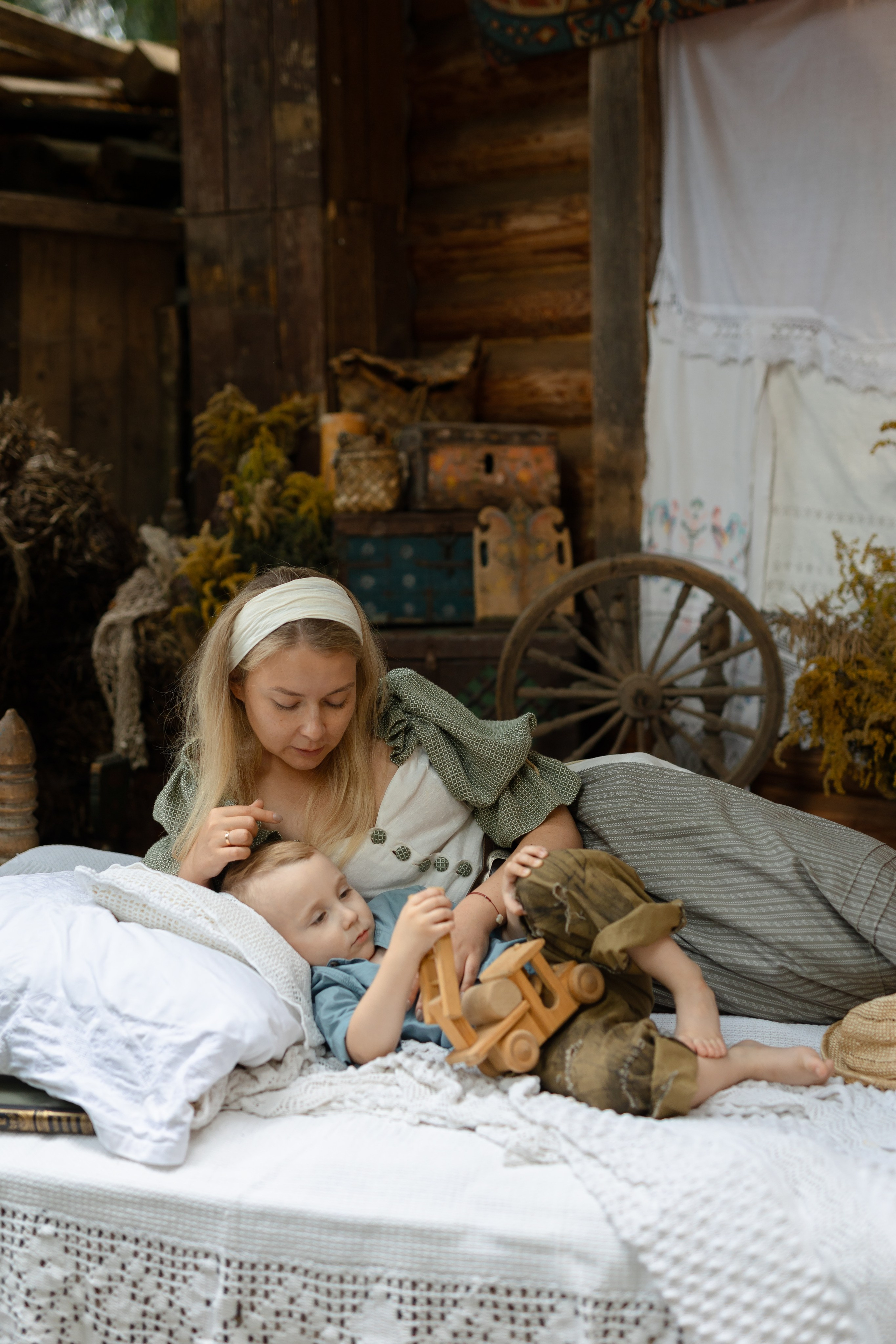 Kirja. Главная