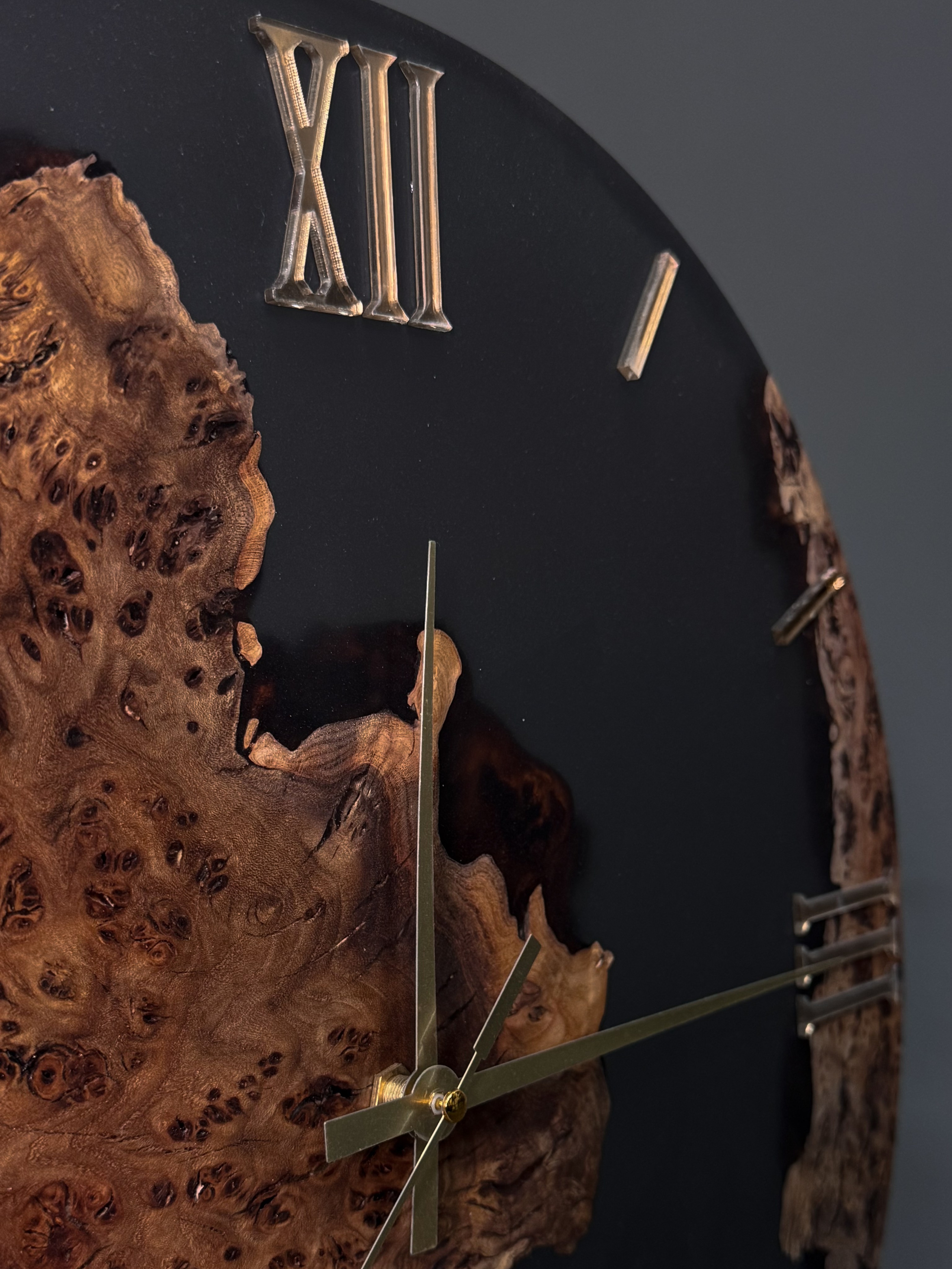 Часы. Художественная мастерская ANIG Studio