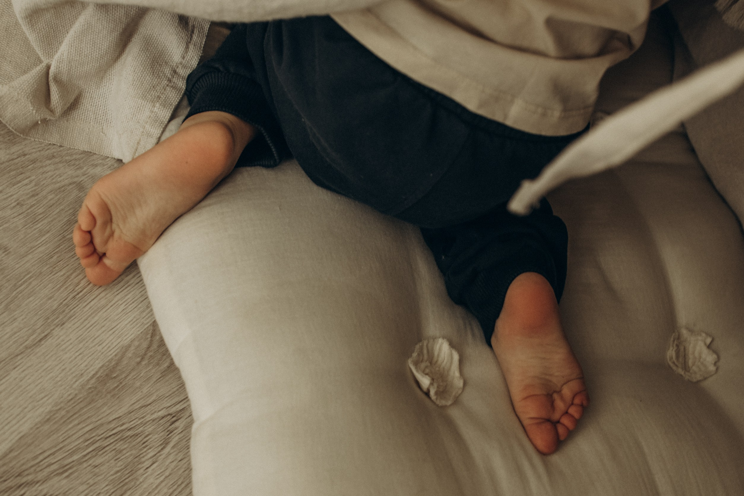 Ярослав и яблоки. Гаврилова Настя семейный фотограф lifestyle в Москве