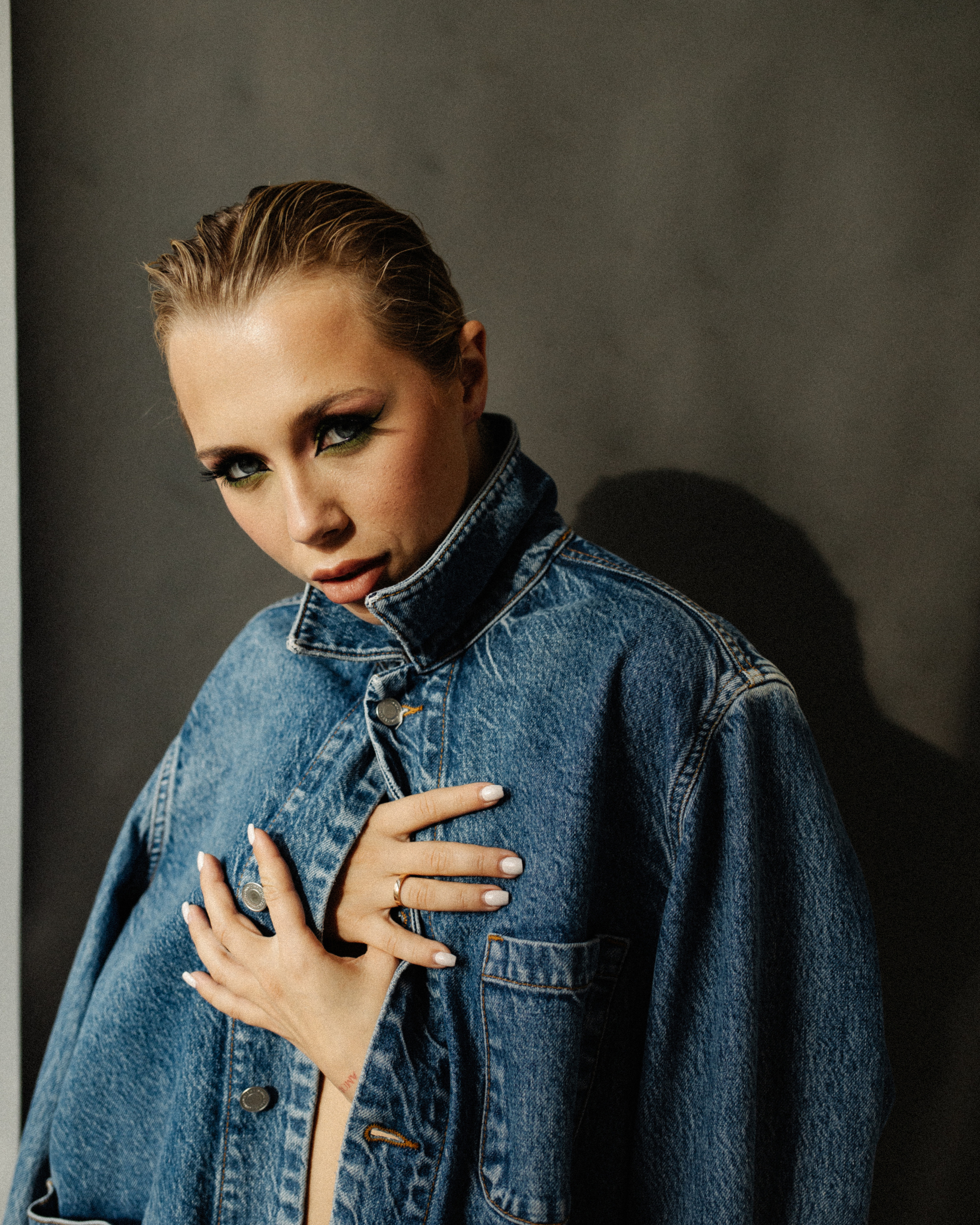 Dasha — Mua. Фотограф Андрей Куськало