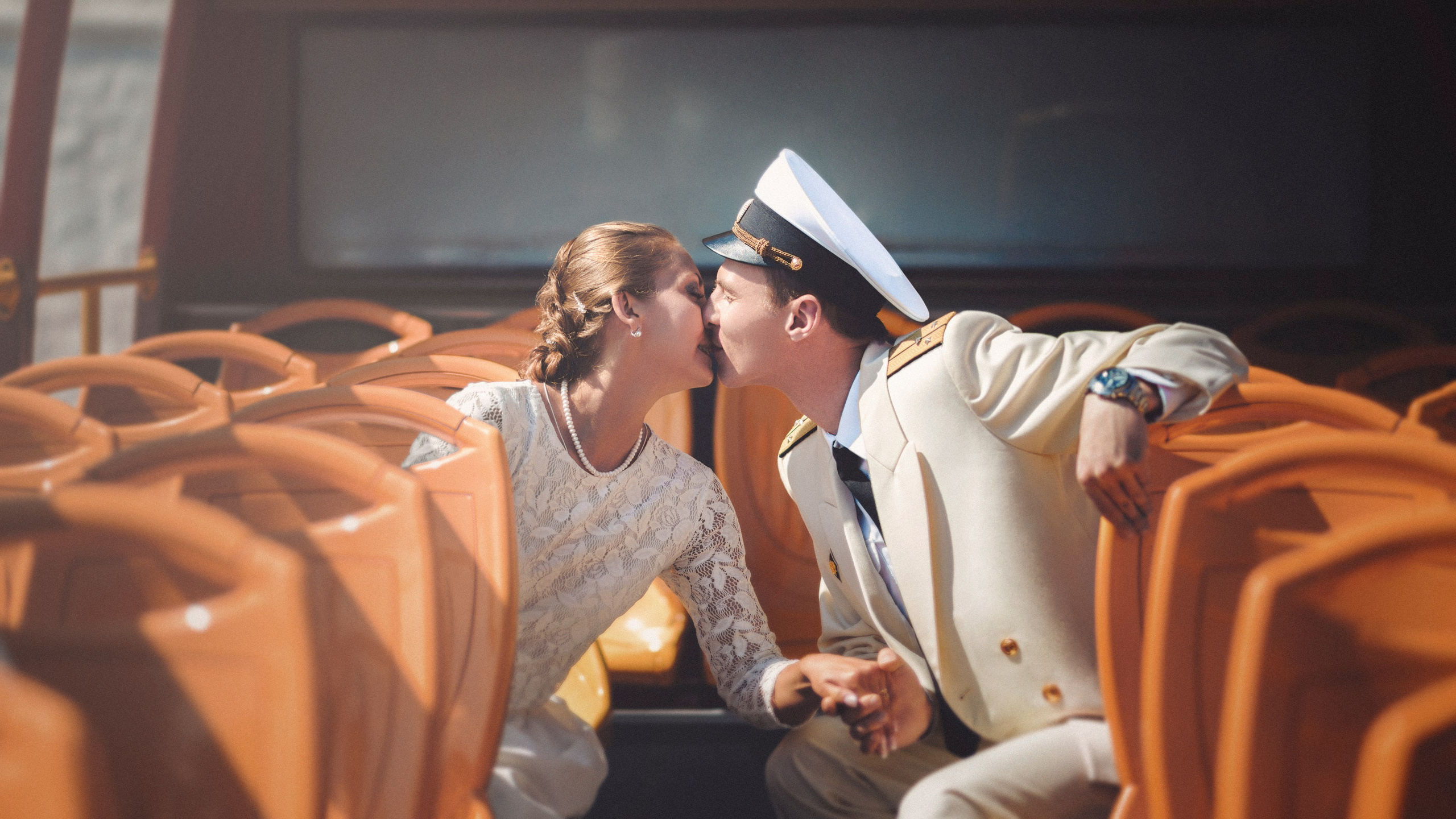 Свадебная Фотосессия в г. казани | Фотограф на Свадьбу в г. Казани Фотограф Садег Азарми тел. +79172288430 ✔ Сборы невесты и жениха✔ Утро невесты (детали, эмоции, подготовка)✔ Репортажная съёмка ЗАГСа и выездной регистрации✔ Свадебная прогулка✔ Фотосъёмка банкета и вечеринки✔ Креативные и тематические свадьбы✔ Свадьба на природе (лайфстайл)✔ Девичники и мальчишники