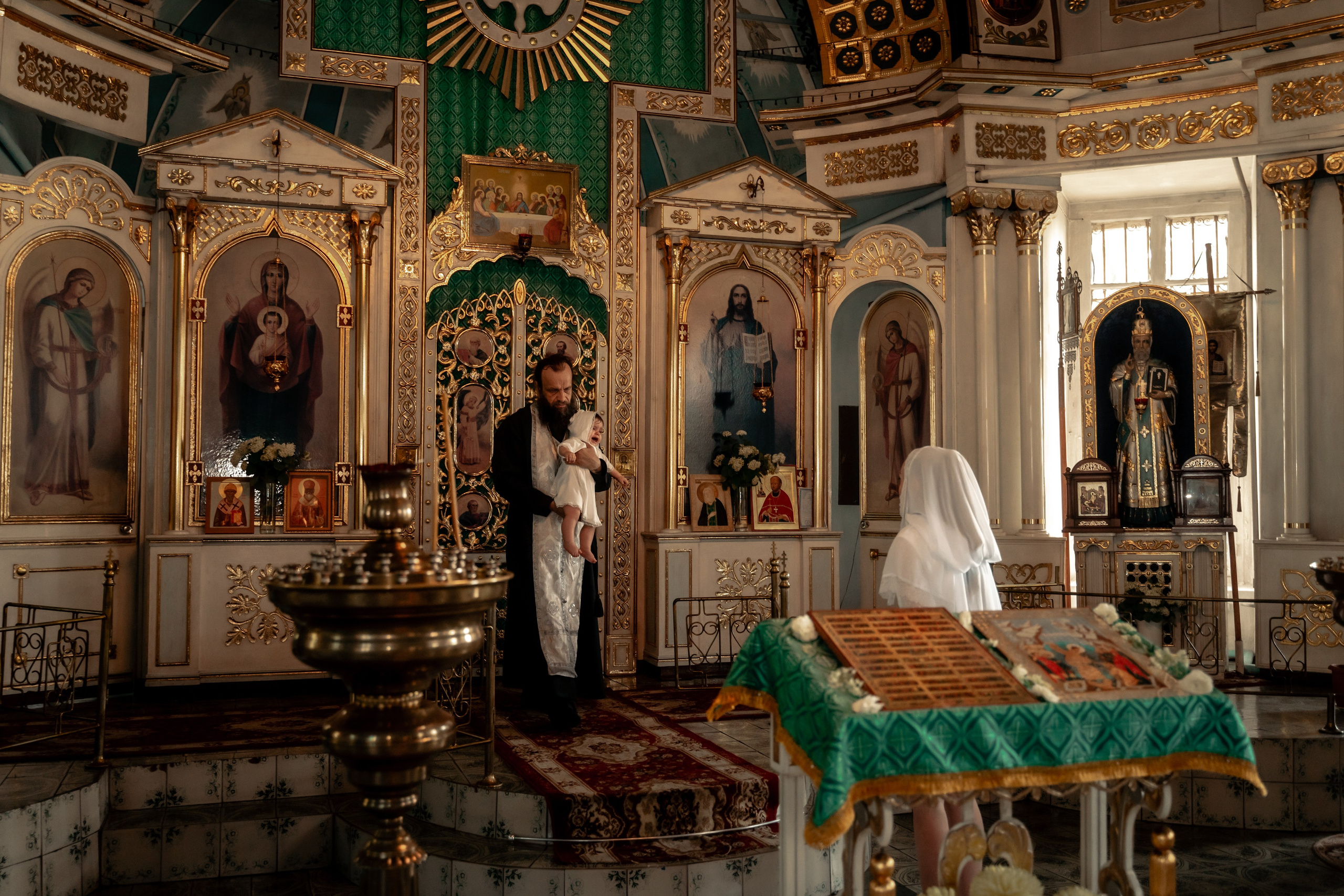 Церковь Успения Пресвятой Богородицы в Нижнем Белоомуте — Крещение Полины. ВАША СЕМЕЙНАЯ ФОТОСТУДИЯ