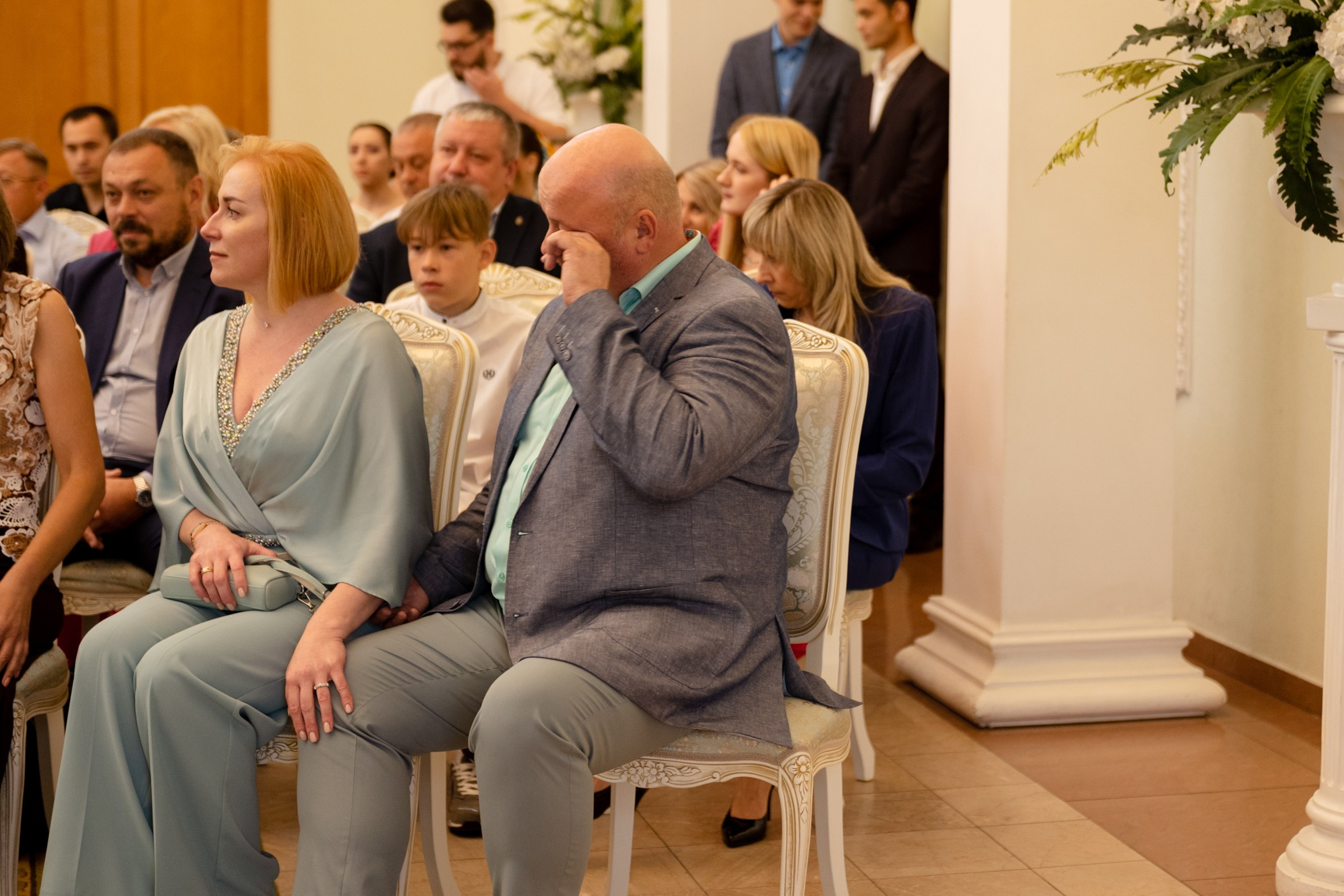 Весь день под дождем, вечером закат на озере. Свадебный и семейный фотограф София Невская