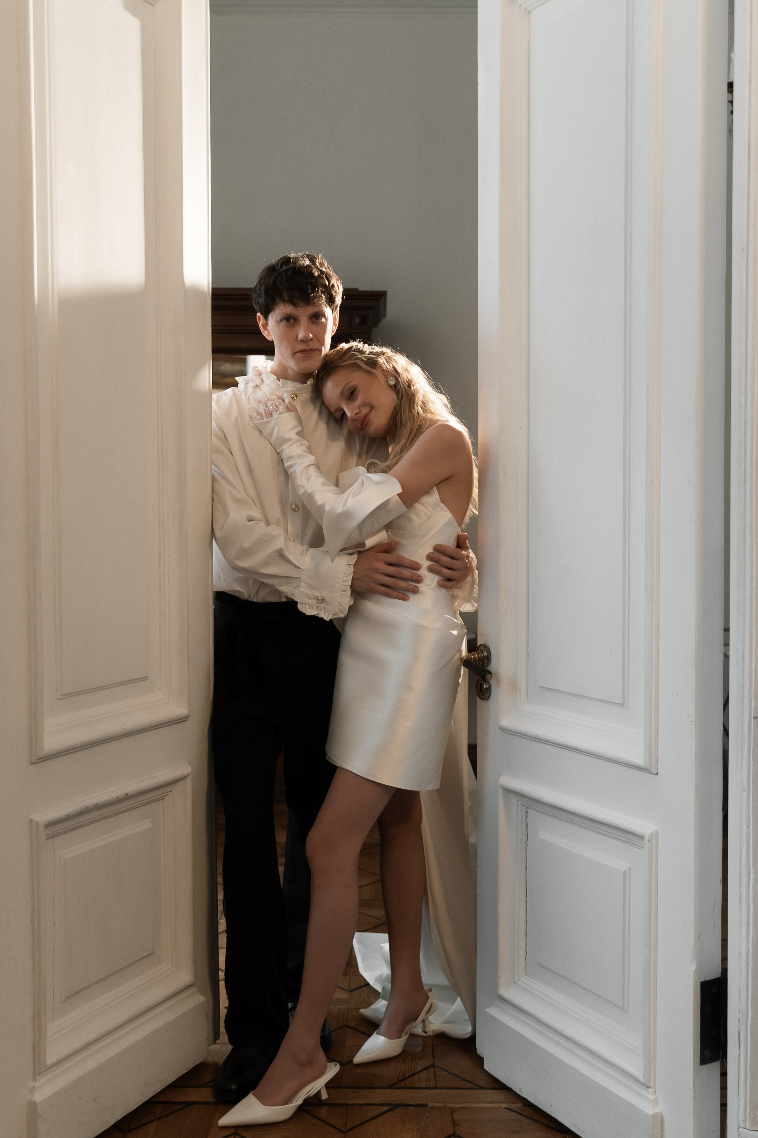 Свадебная съемка в исторической квартире на Чистых прудах. Ярослава Ерина — свадебный фотограф в Москве