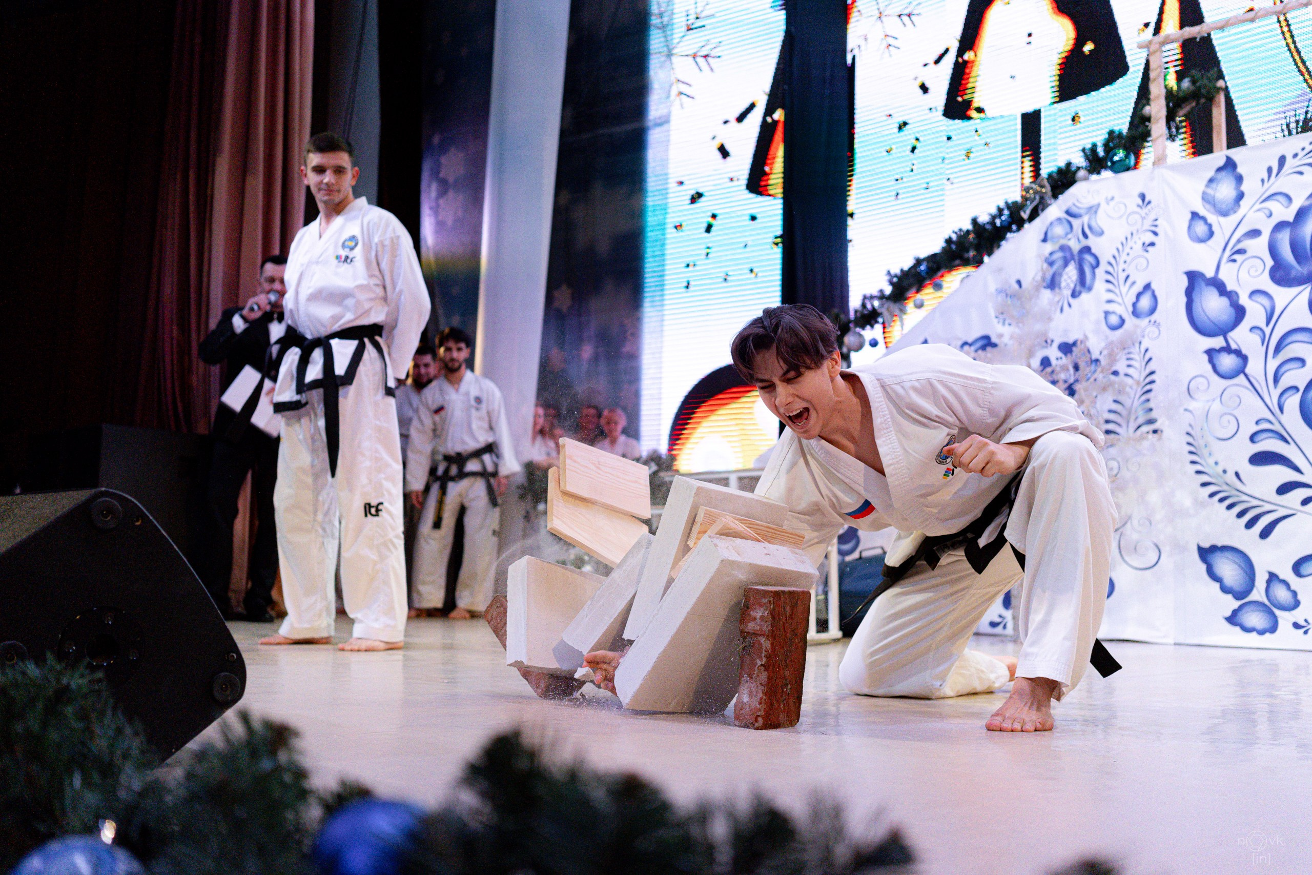 Ёлка. ФОТОГРАФ ИВАН НОВИКОВ | СТАВРОПОЛЬ