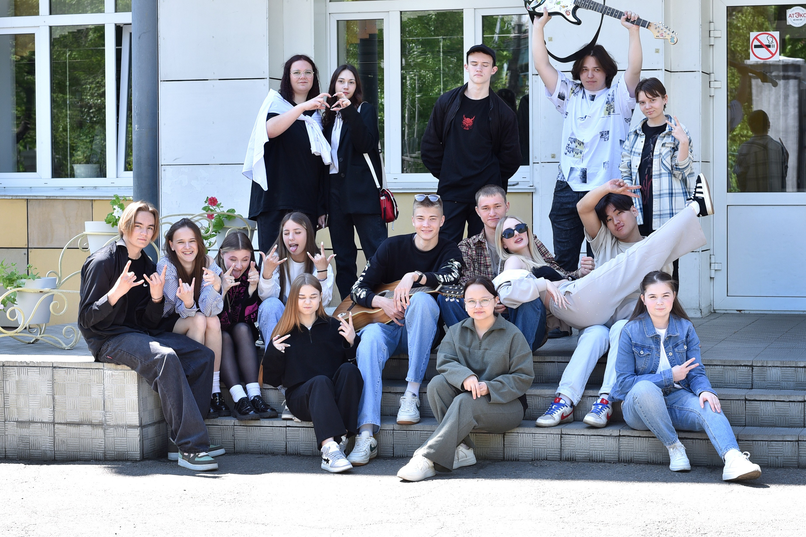 ФОТОСЕССИЯ В ПАРКЕ весна. Школьный фотограф ЛАРИСА МАТВЕЕНКО