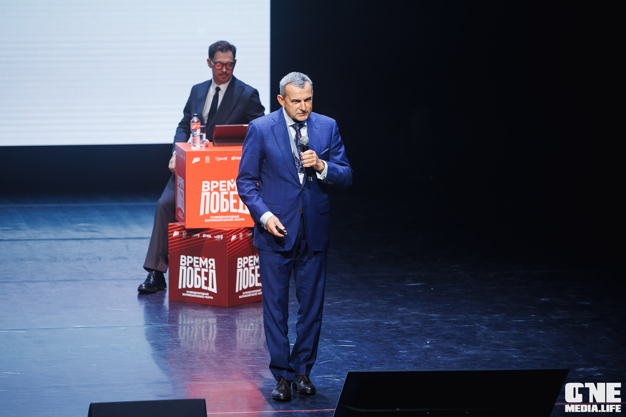 Фоторепортаж VII Международный форум «Вселенная бизнеса. Время Побед». One Media Life: фоторепортажи, фотоотчеты с мероприятий и заведений