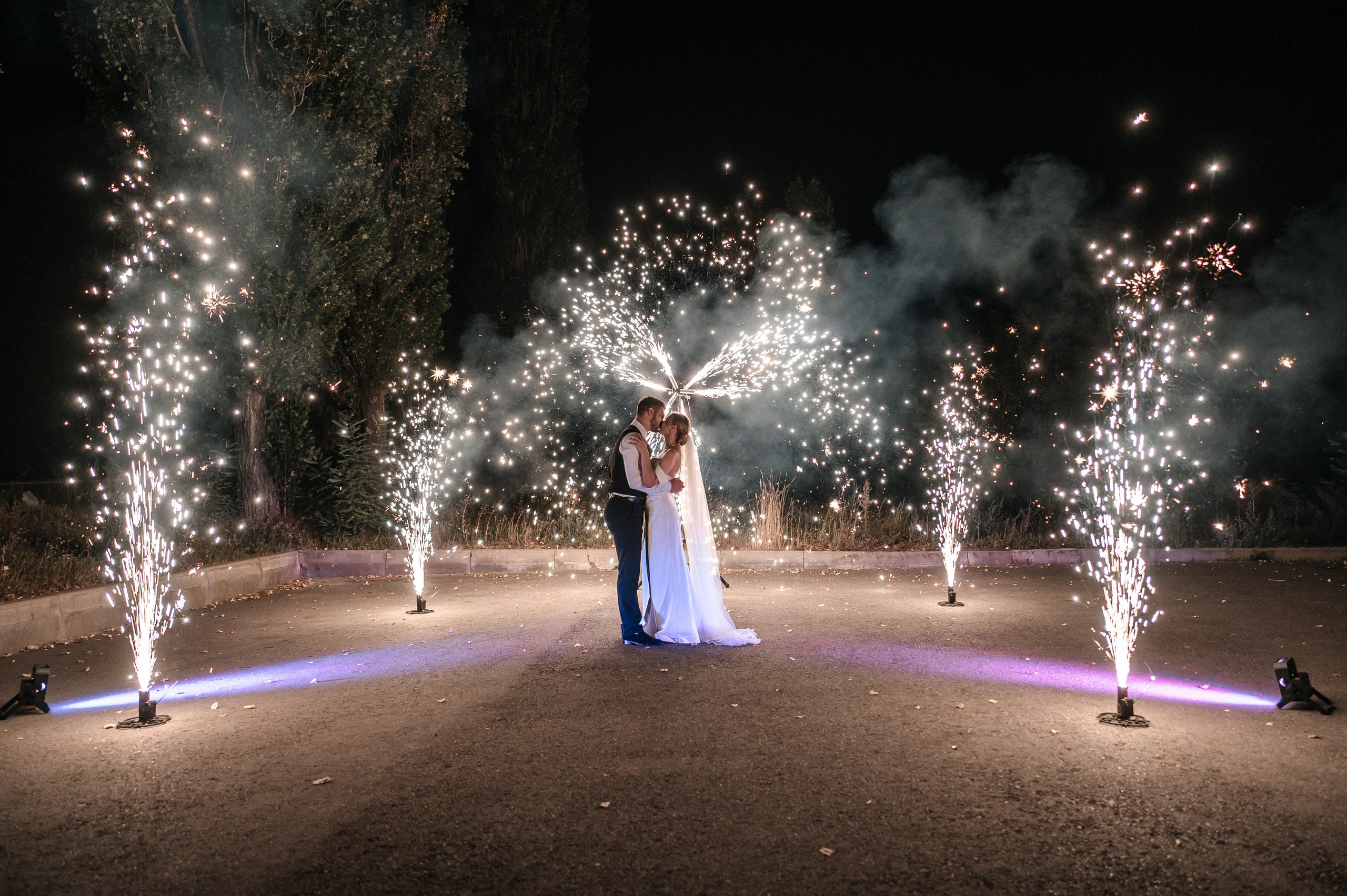 Даниил и Валерия. Черная утка. Полный день. Фотограф Екатерина Бочарникова