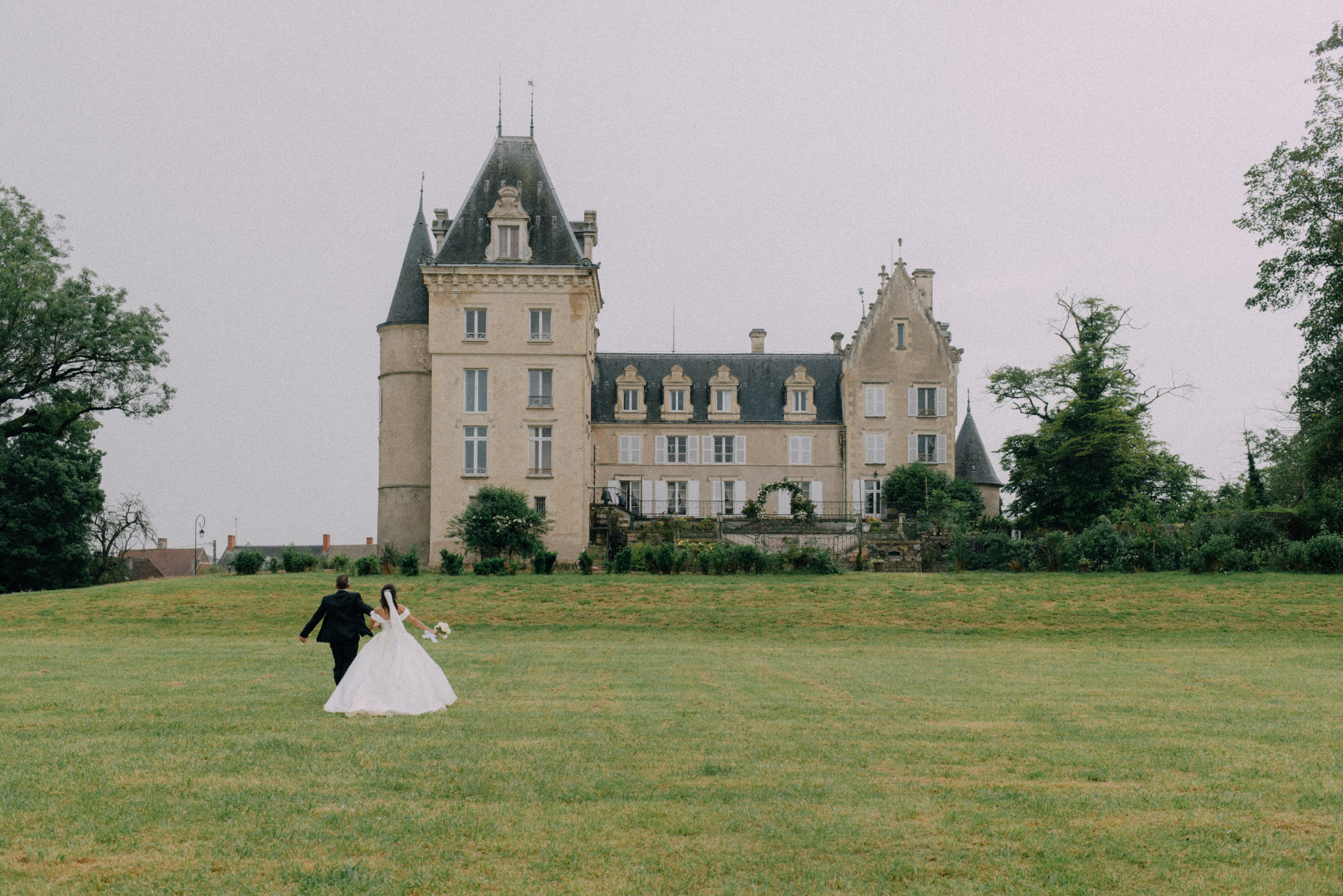 Pendant la pluie. Photographe à Paris