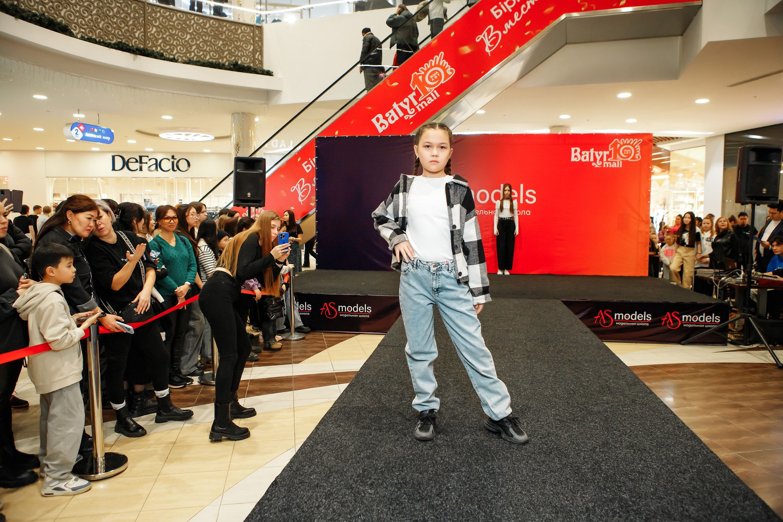 Fashion Show модельной школы AS Models. Кипятком Павлодар