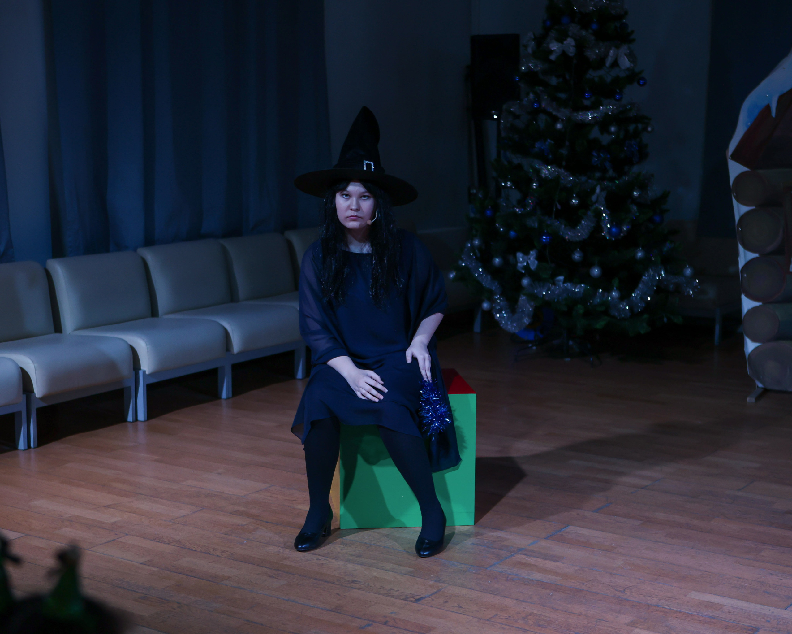 Новогодняя скачзка центр детского творчесва Подольск. Выпускные альбомы и школьный фотограф в Подольске, Троицке, Щербинке, Москве и Московской области