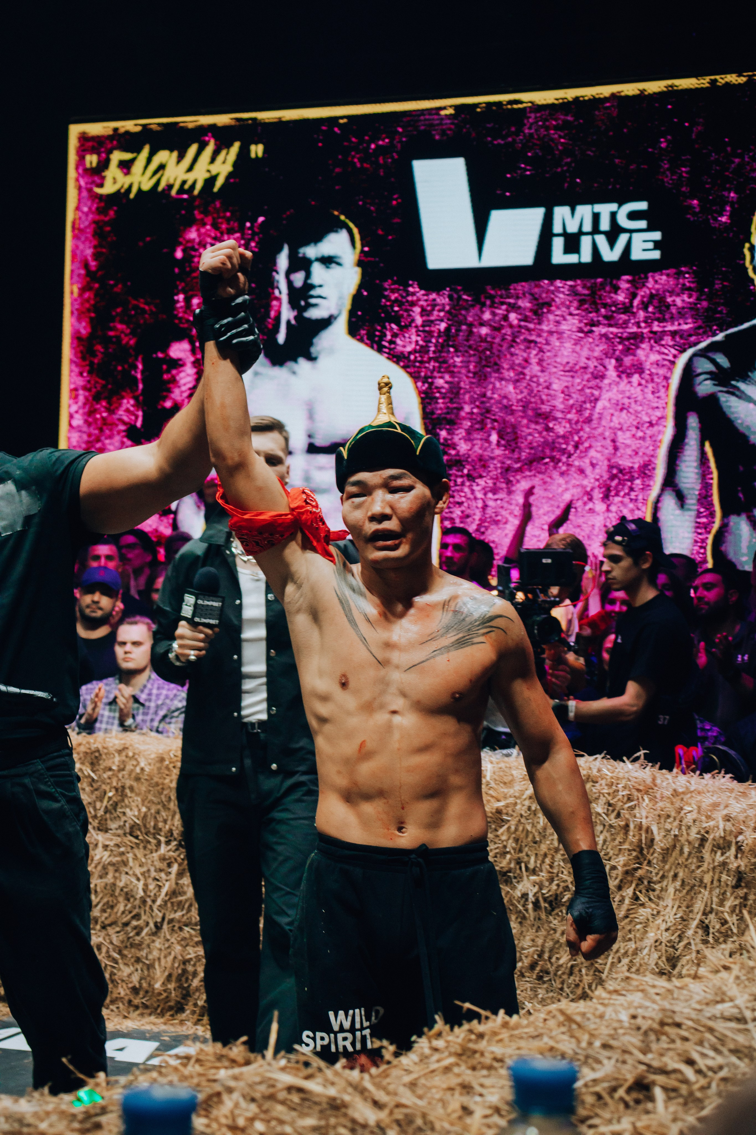 Кулачные бои TopDog. Анастасия Тен