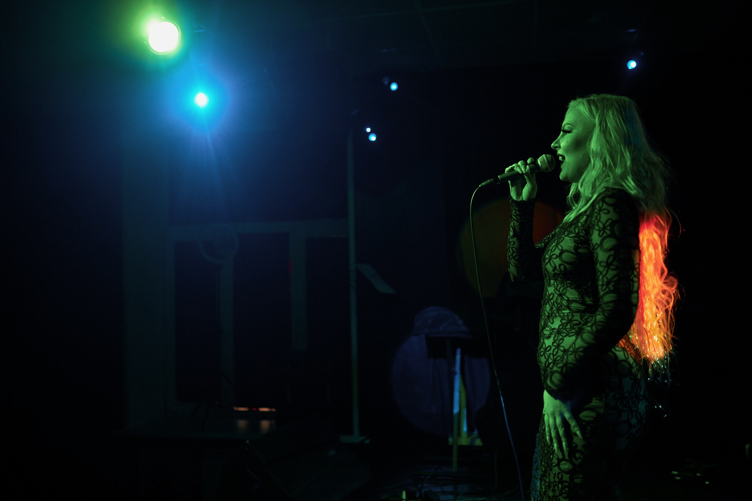 Школа вокала. Выпускное выступление. Семейный и репортажной фотограф в Красноярске и Москве Виктор Бабинцев