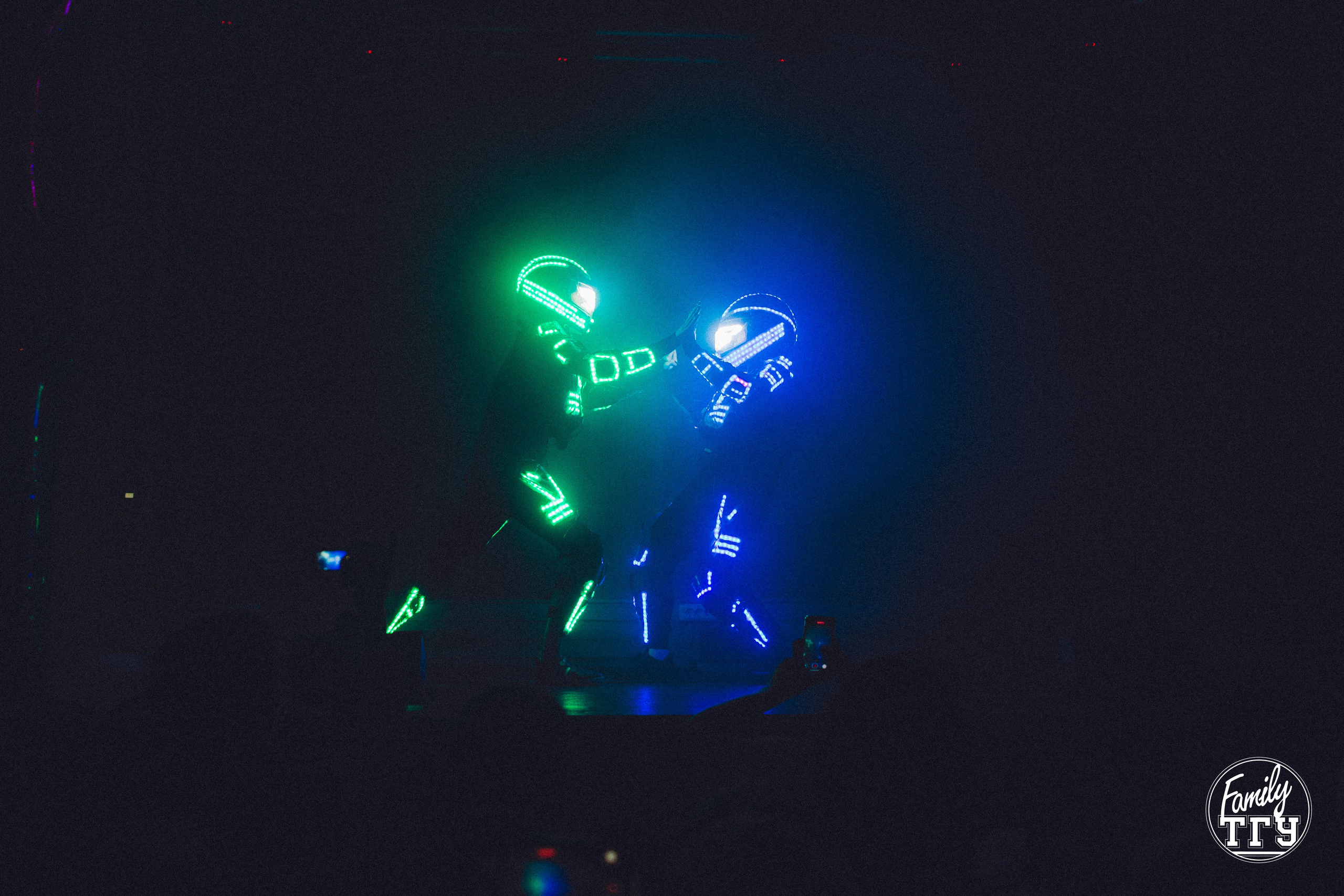 Посвят в Maison