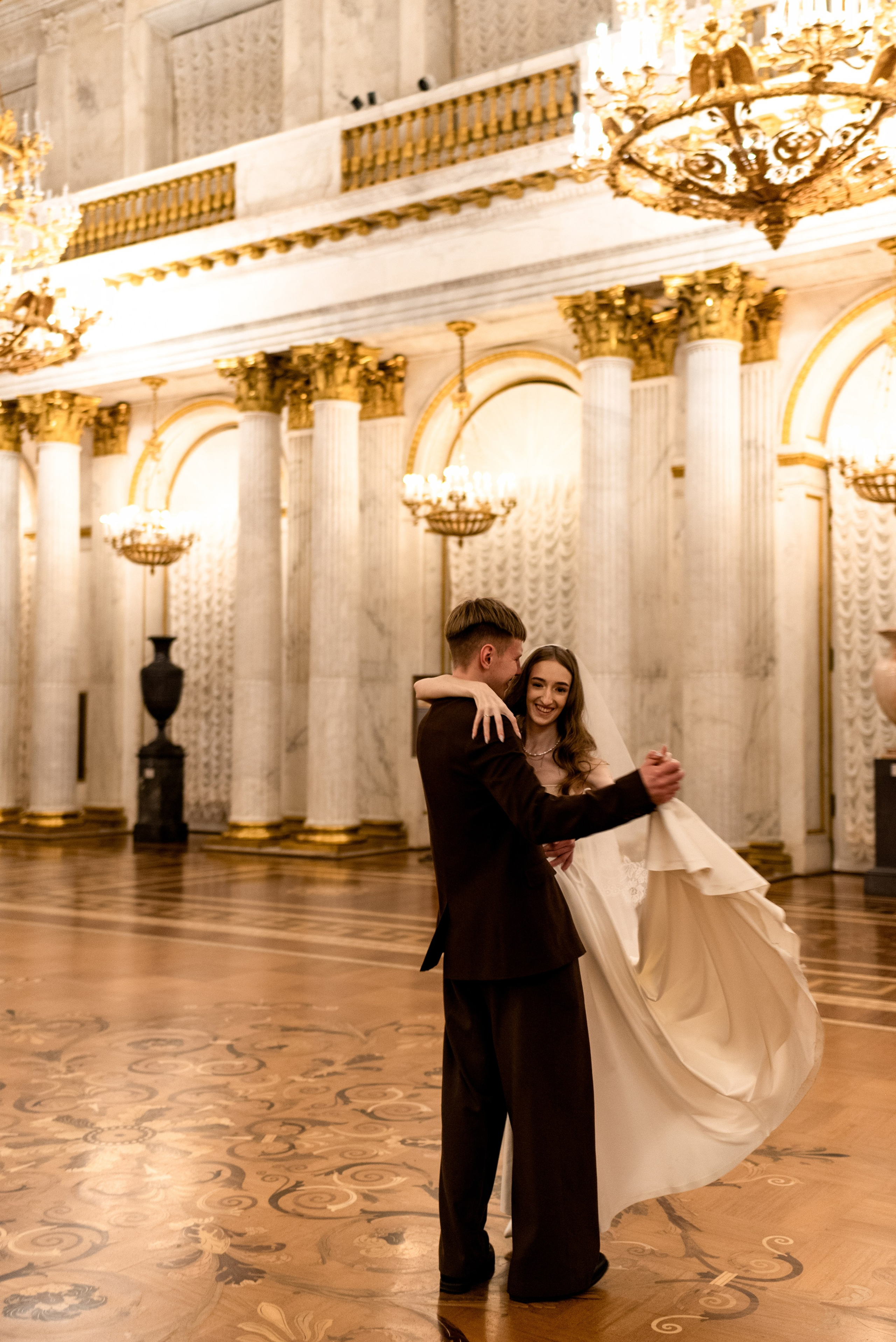 Эрмитаж Сергей & Дарья. Семейный, Свадебный фотограф СПБ Питер— Романова Екатерина