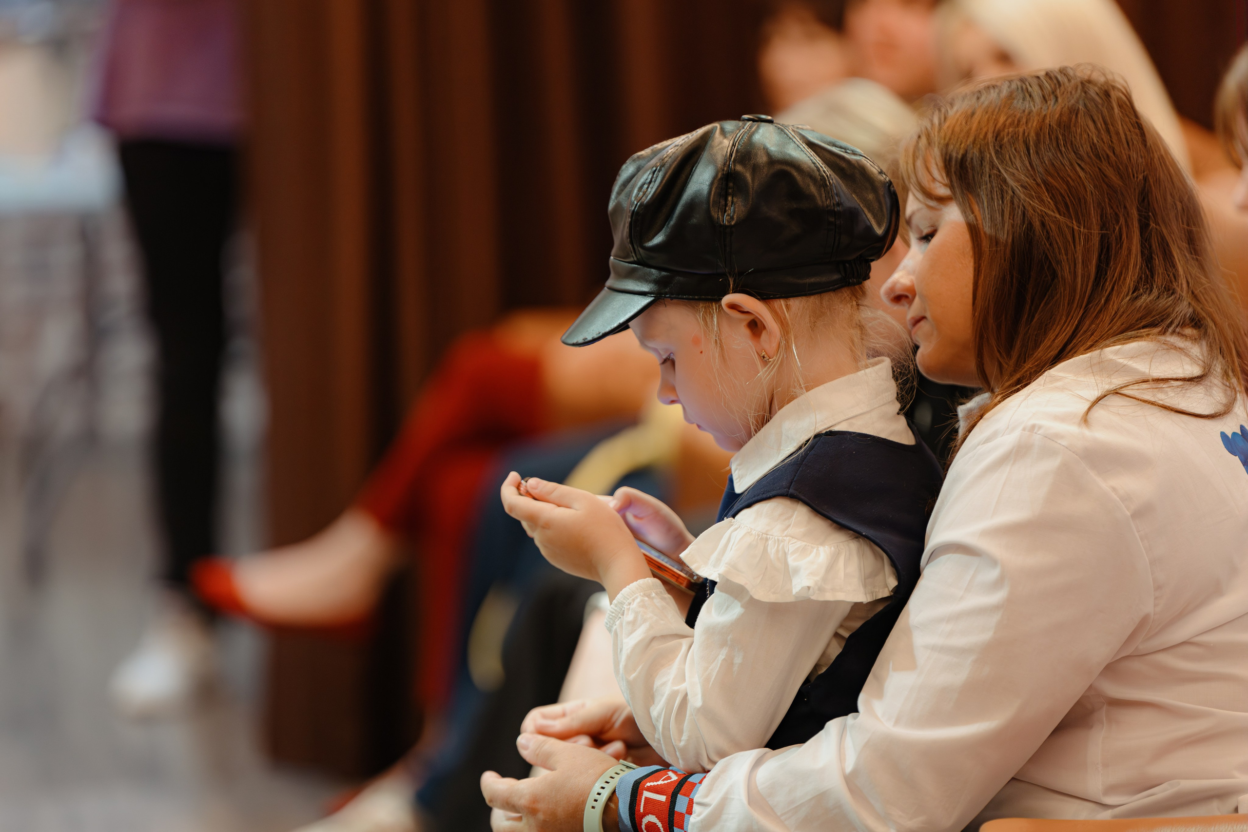 Презентация книги. Свадебный и репортажный фотограф Киров | Вадим Карпук