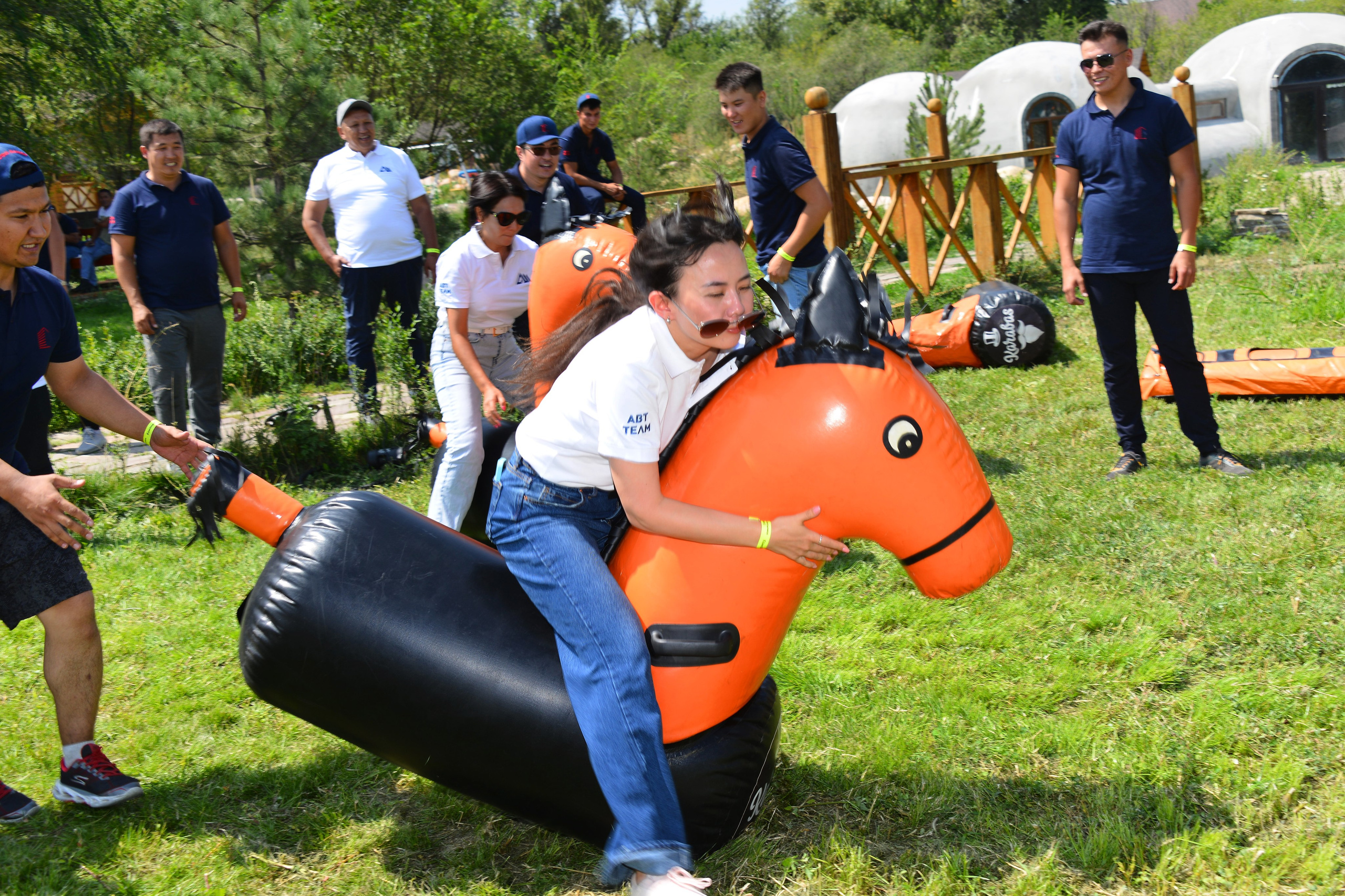 Тимбилдинг-2. Фотосъёмка. Фотограф Сергей Авдеев-семейный и детский фотограф в Алматы