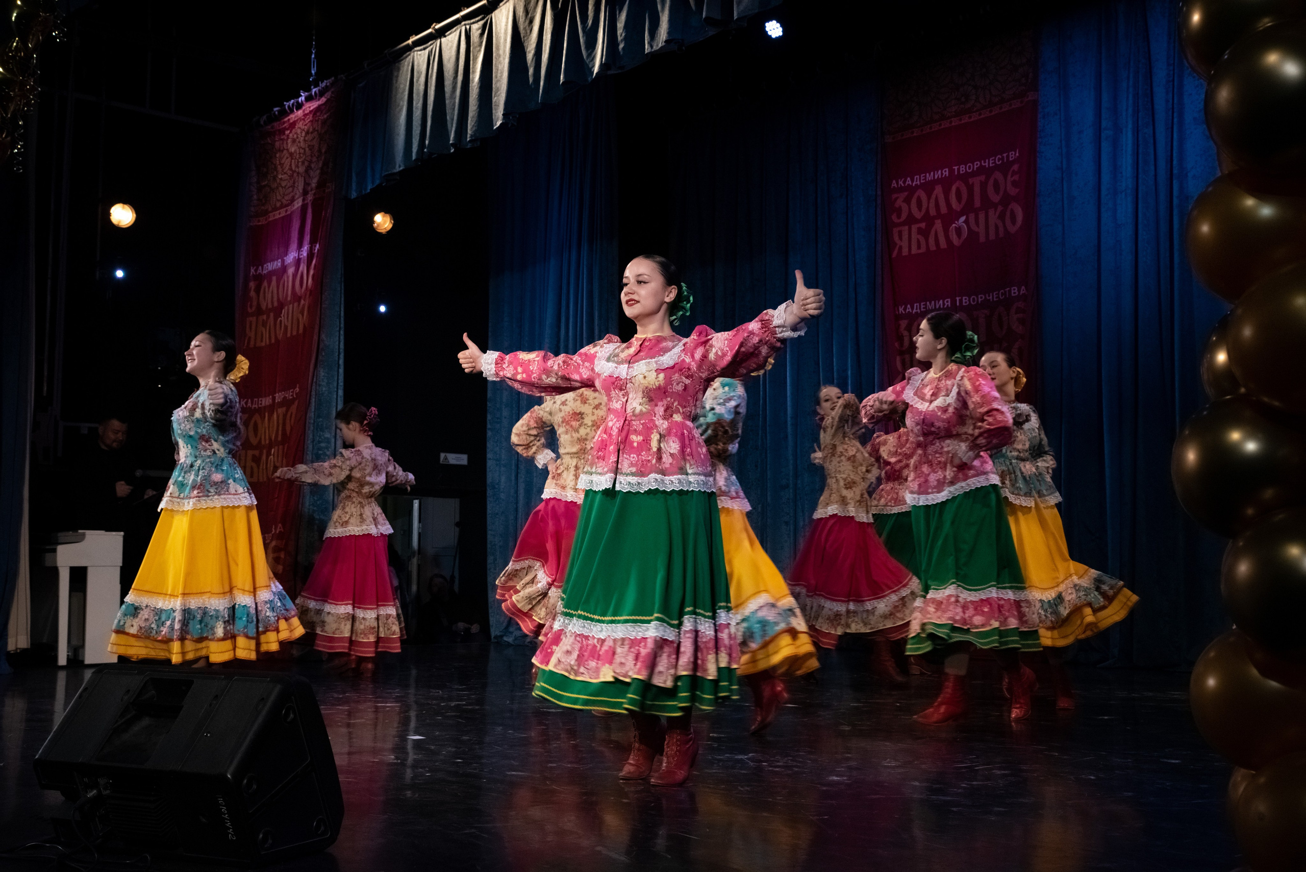 7 декабря, г. Выборг. Золотое яблочко