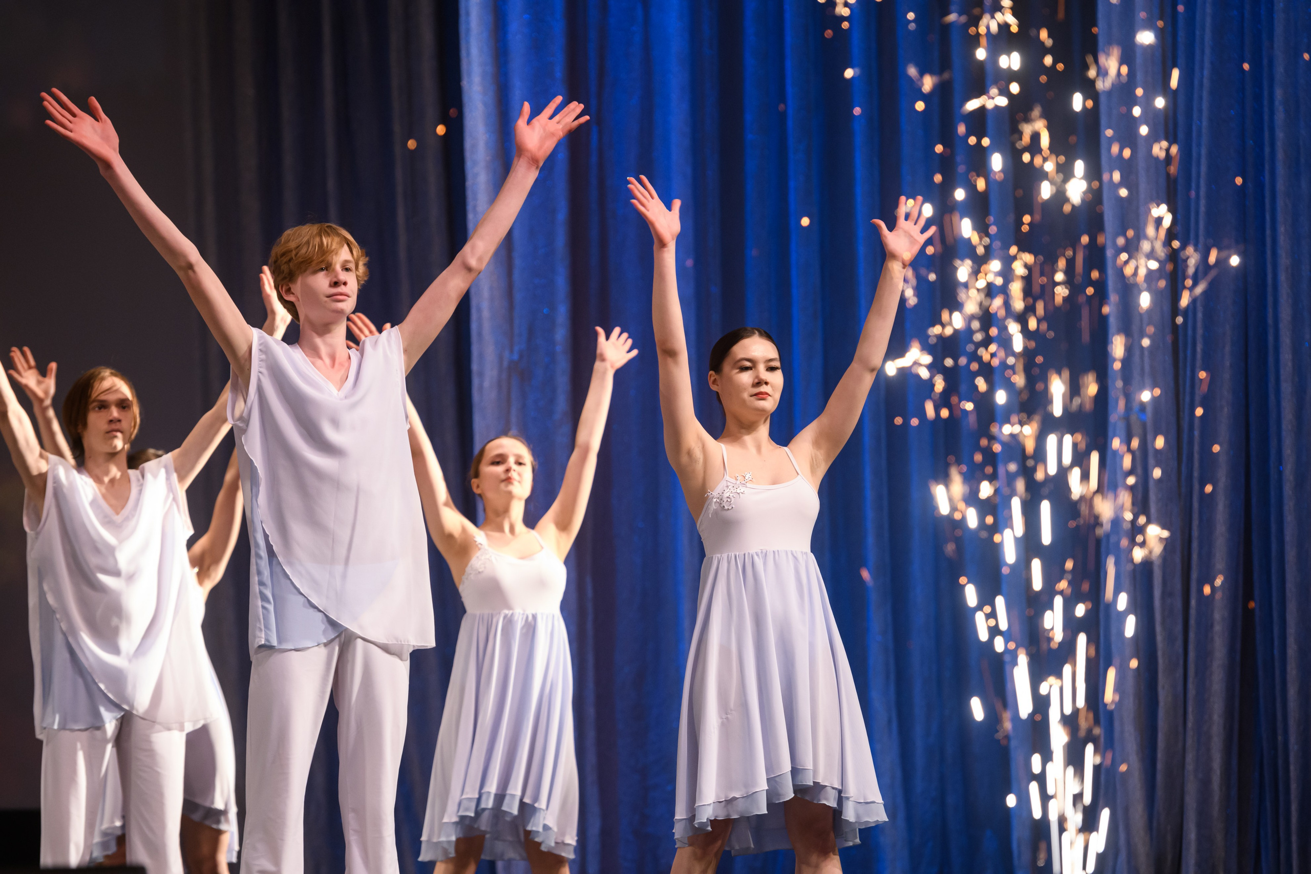 23 апреля, часть 2, БКЗ Октябрьский, г. Санкт-Петербург. Золотое яблочко