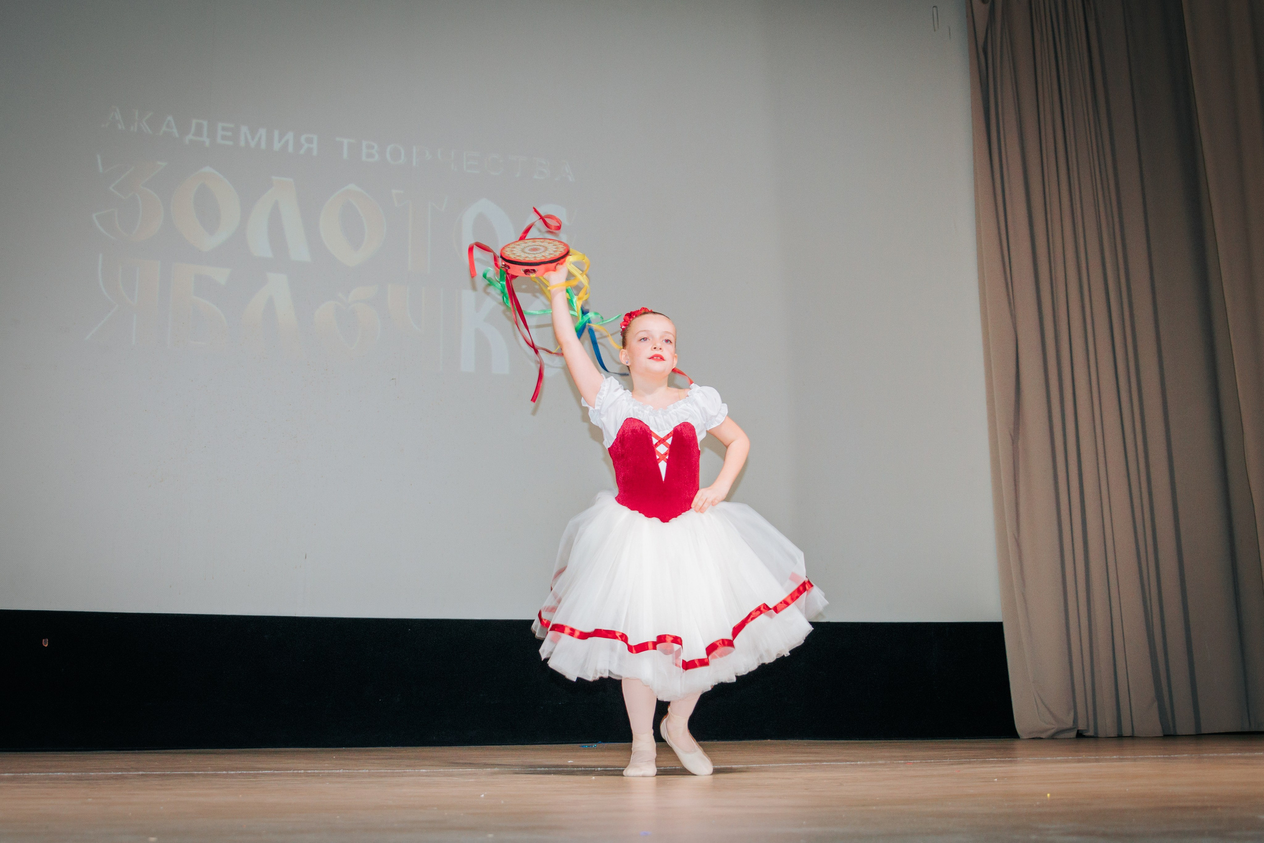 16 марта, г. Суздаль. Золотое яблочко