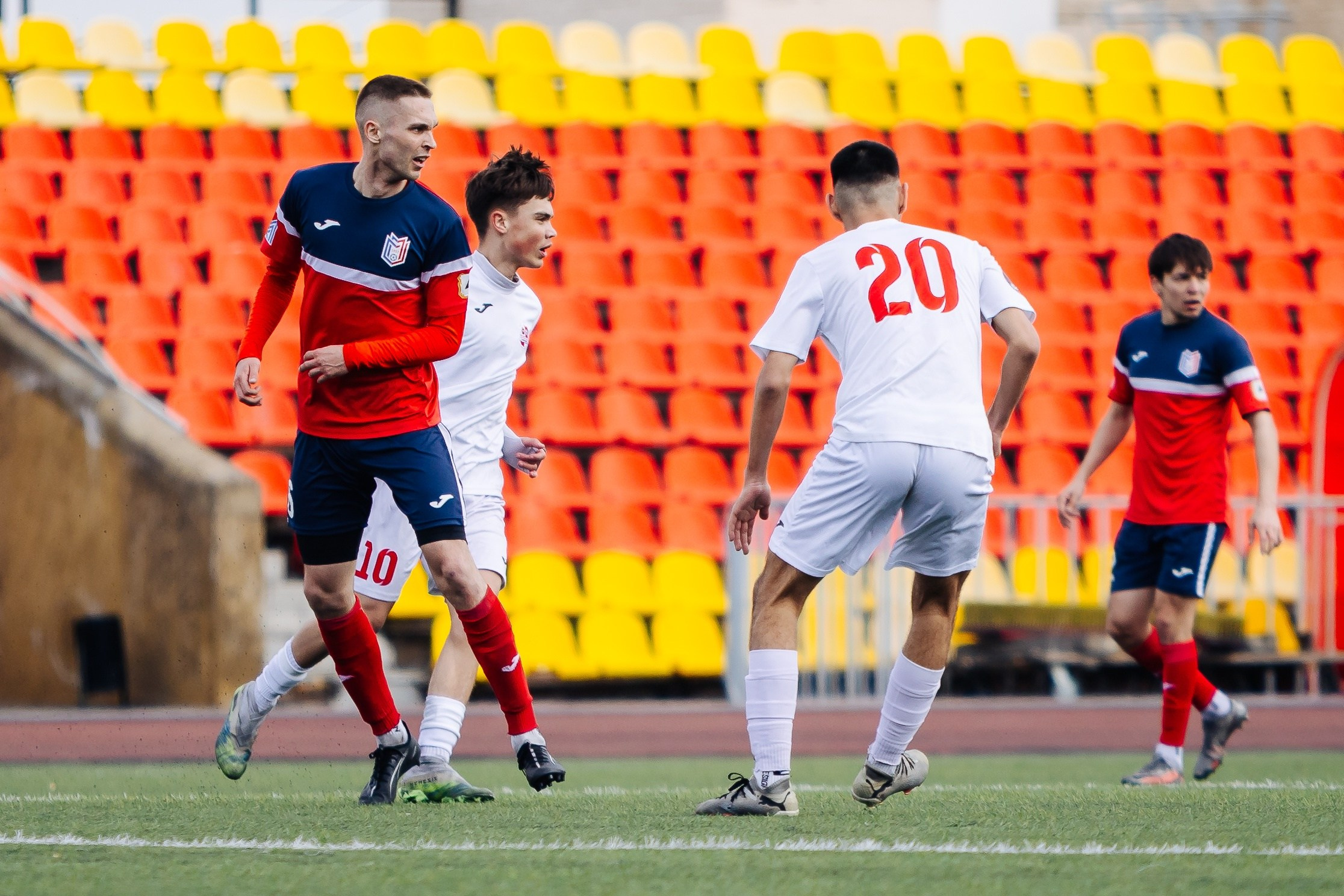 ФК «Металлург-Магнитогорск» vs ФК «ОСШ-Челябинск-М» // 05.04.25. Денис Прохоров Фотограф в г. Магнитогорск