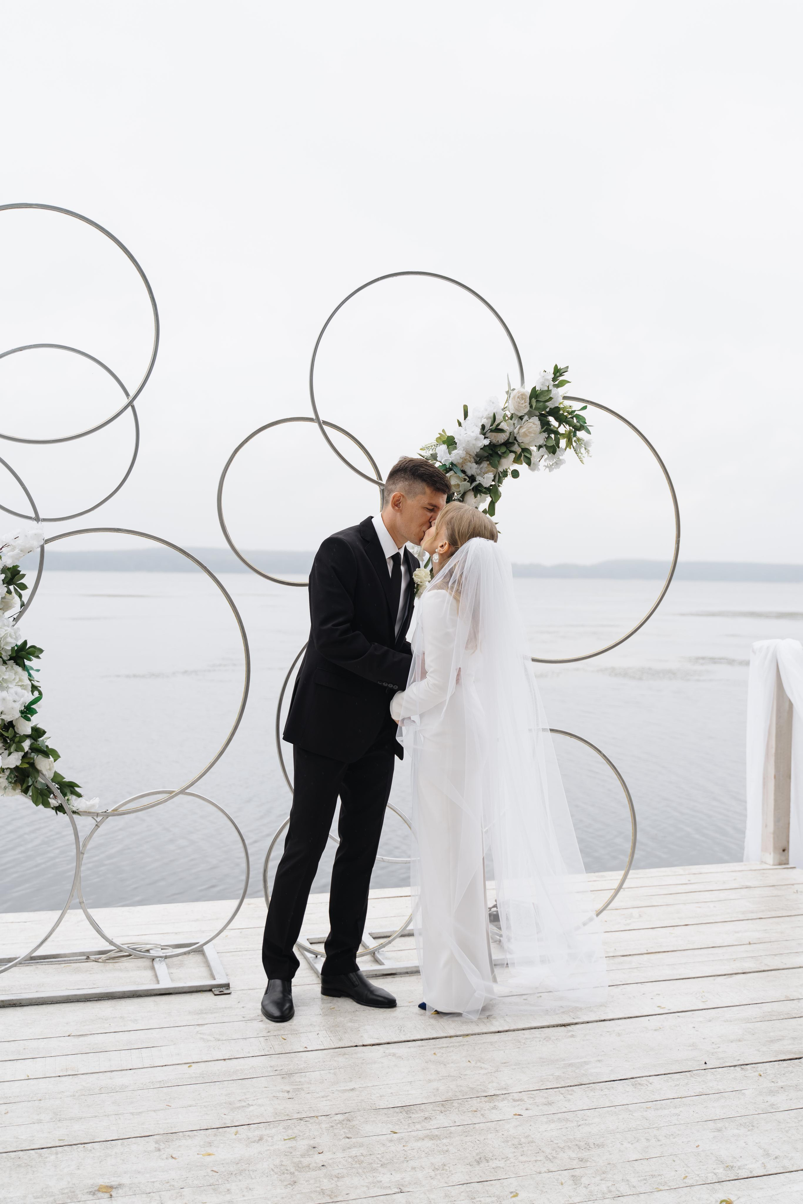 Александр и Анастасия. Свадебный фотограф Анастасия Хабарова в Новоуральске и Екатеринбурге