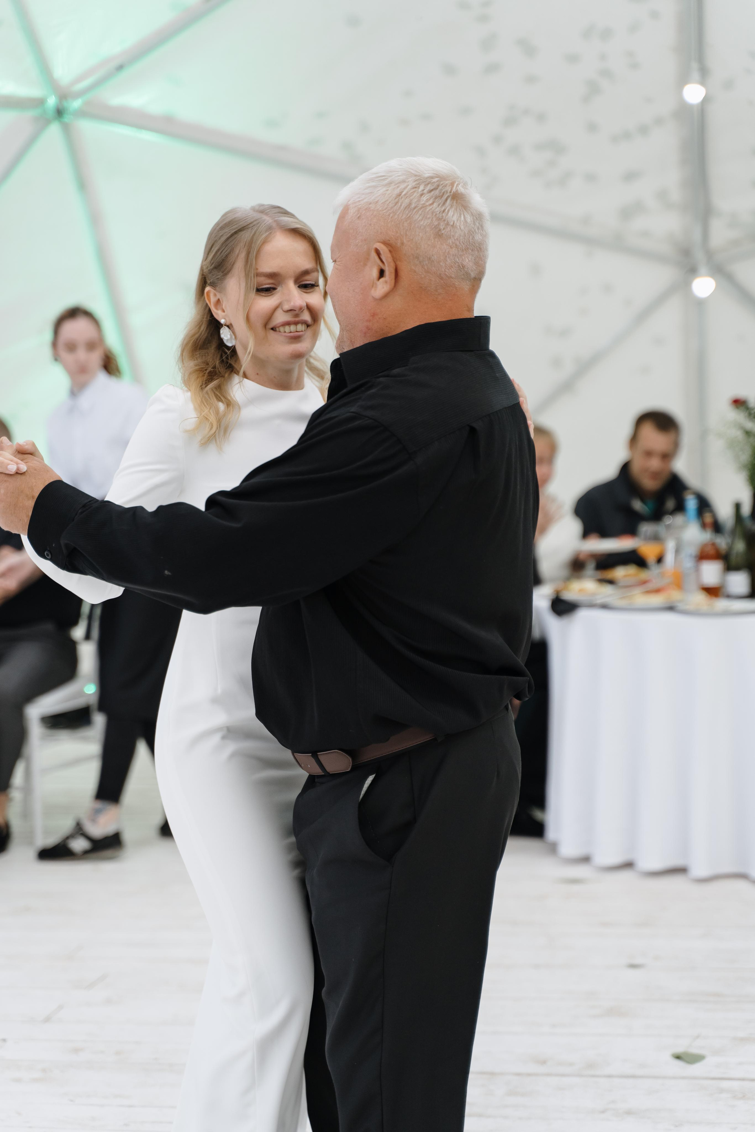 Александр и Анастасия. Свадебный фотограф Анастасия Хабарова в Новоуральске и Екатеринбурге