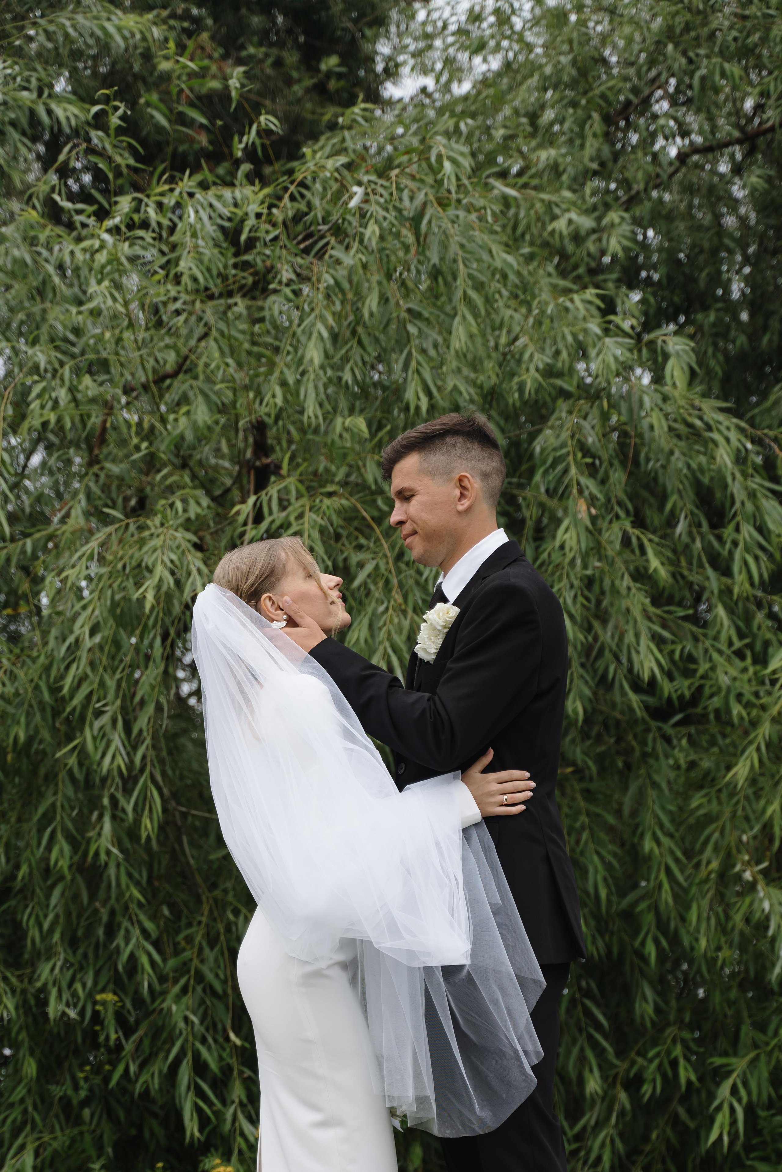 Александр и Анастасия. Свадебный фотограф Анастасия Хабарова в Новоуральске и Екатеринбурге