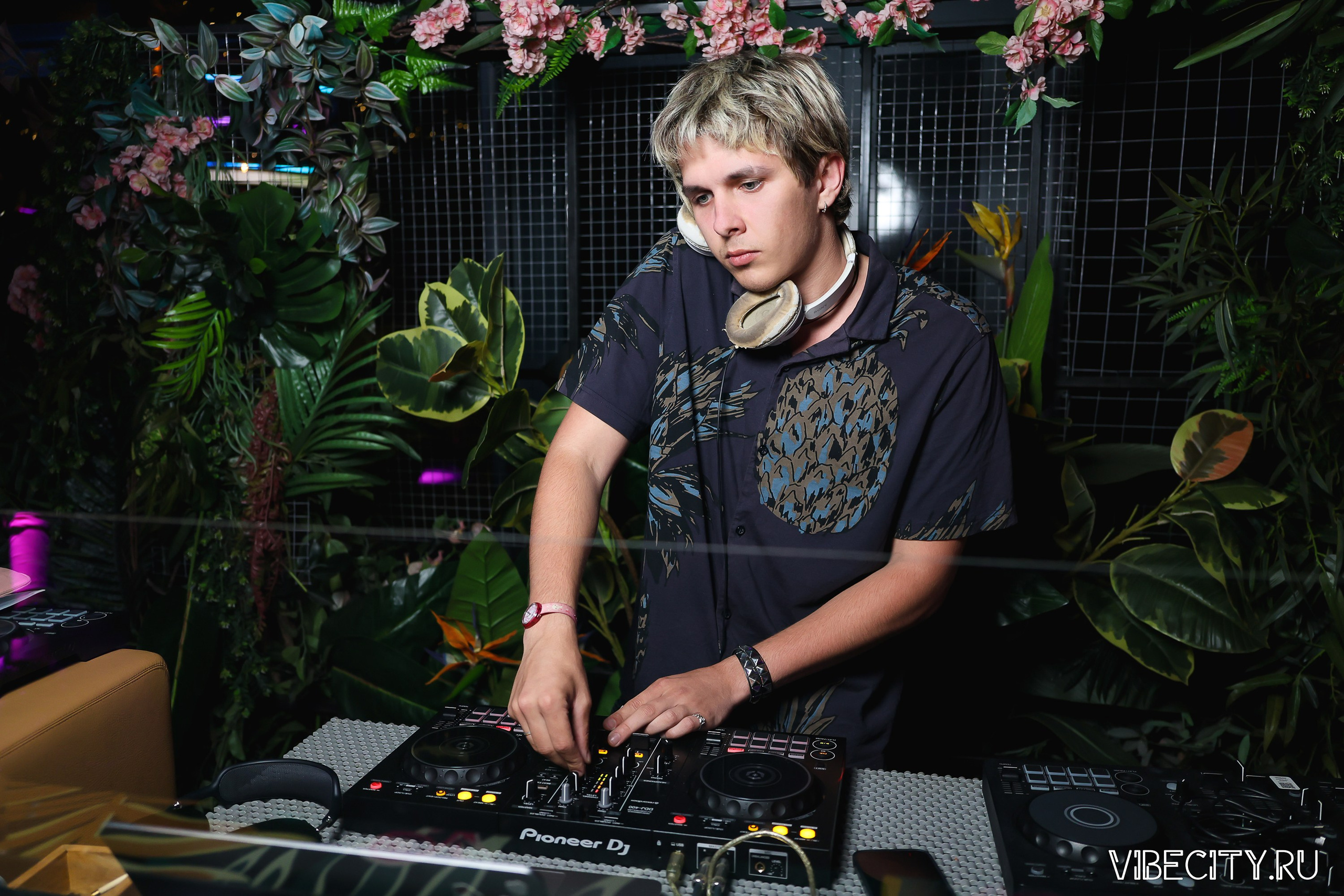 DOUBLE U. VIBECITY.RU Вайб Сити Ру Фоторепортажи Фотоотчеты Калининград