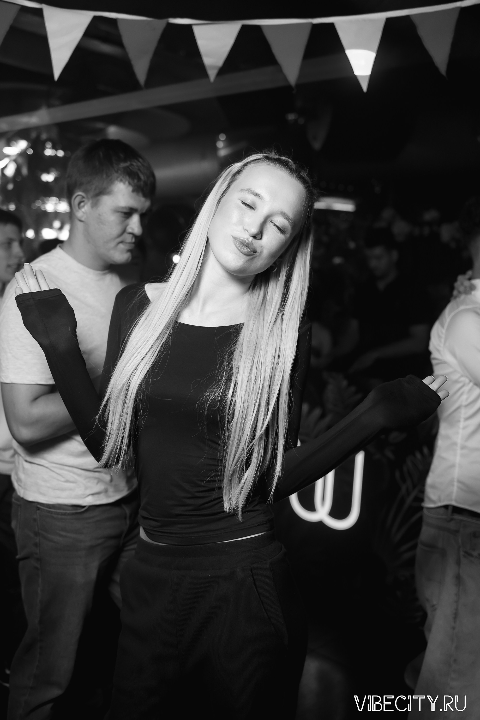 DOUBLE U. VIBECITY.RU Вайб Сити Ру Фоторепортажи Фотоотчеты Калининград