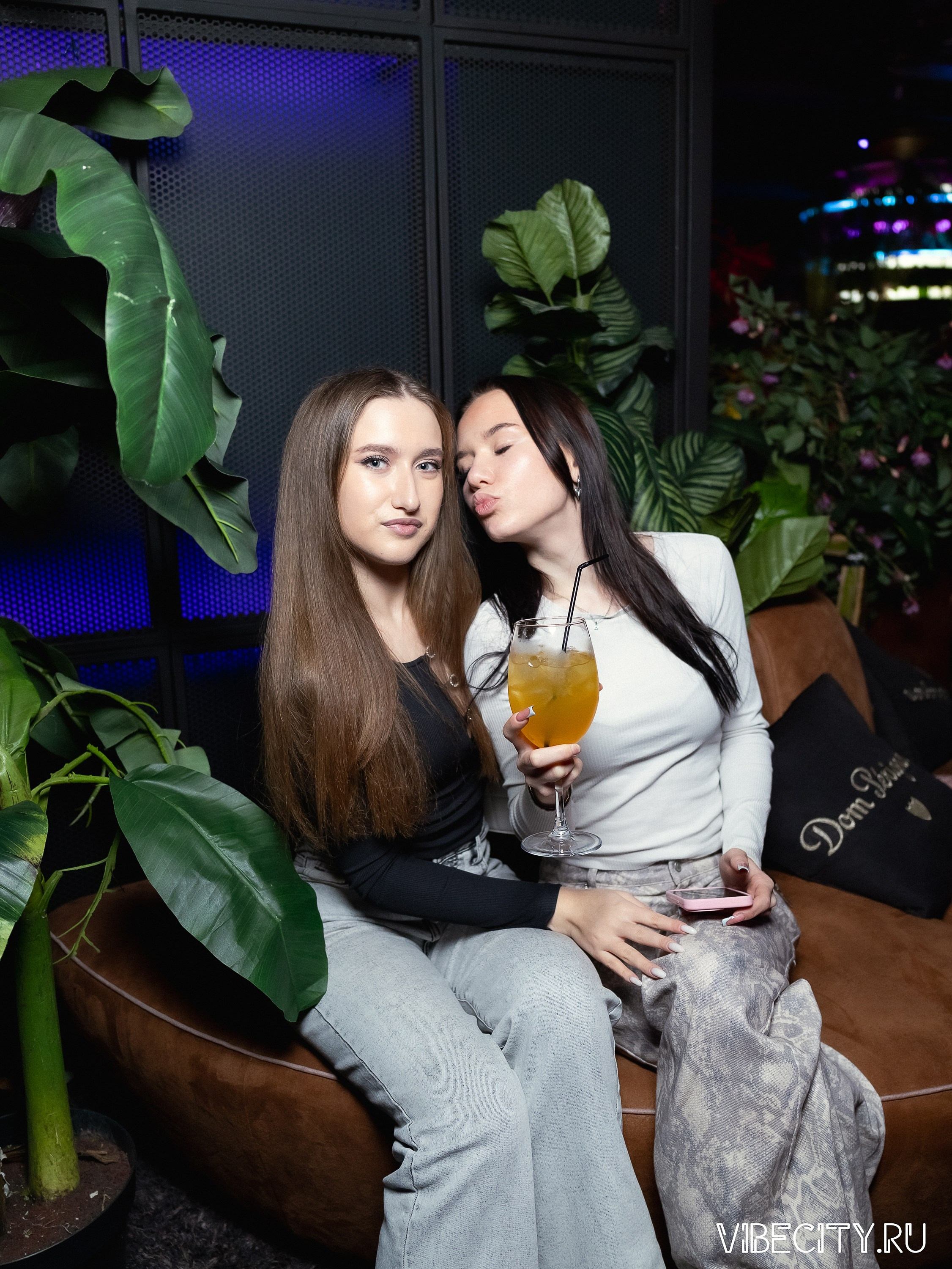 DOUBLE U. VIBECITY.RU Вайб Сити Ру Фоторепортажи Фотоотчеты Калининград