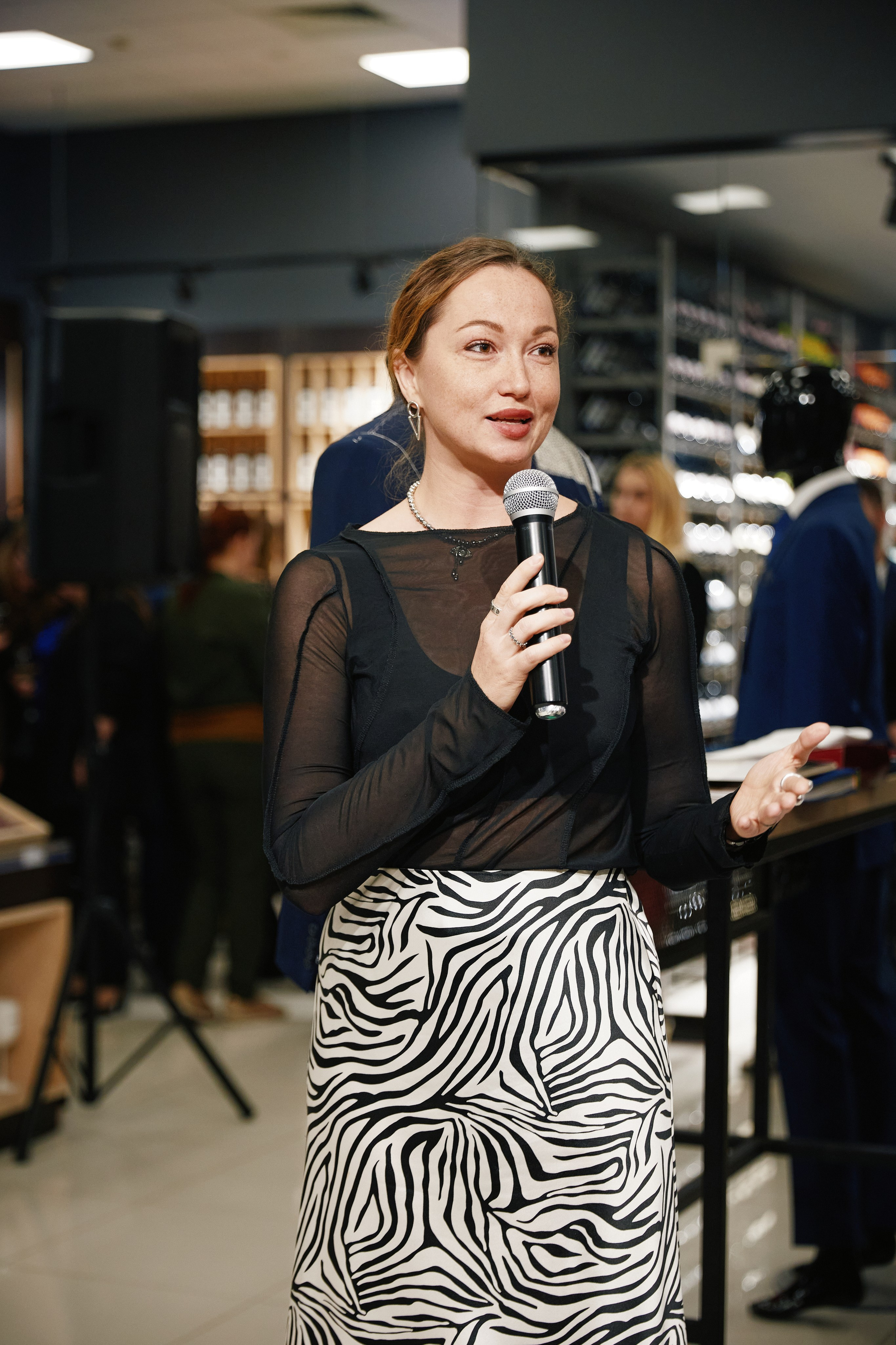 Иммерсивный спектакль в Винном клубе CHATEAU TAMAGNE 21.05. Свадебный репортажный фотограф краснодар максим дремов дрёмов фотосессия студия цена