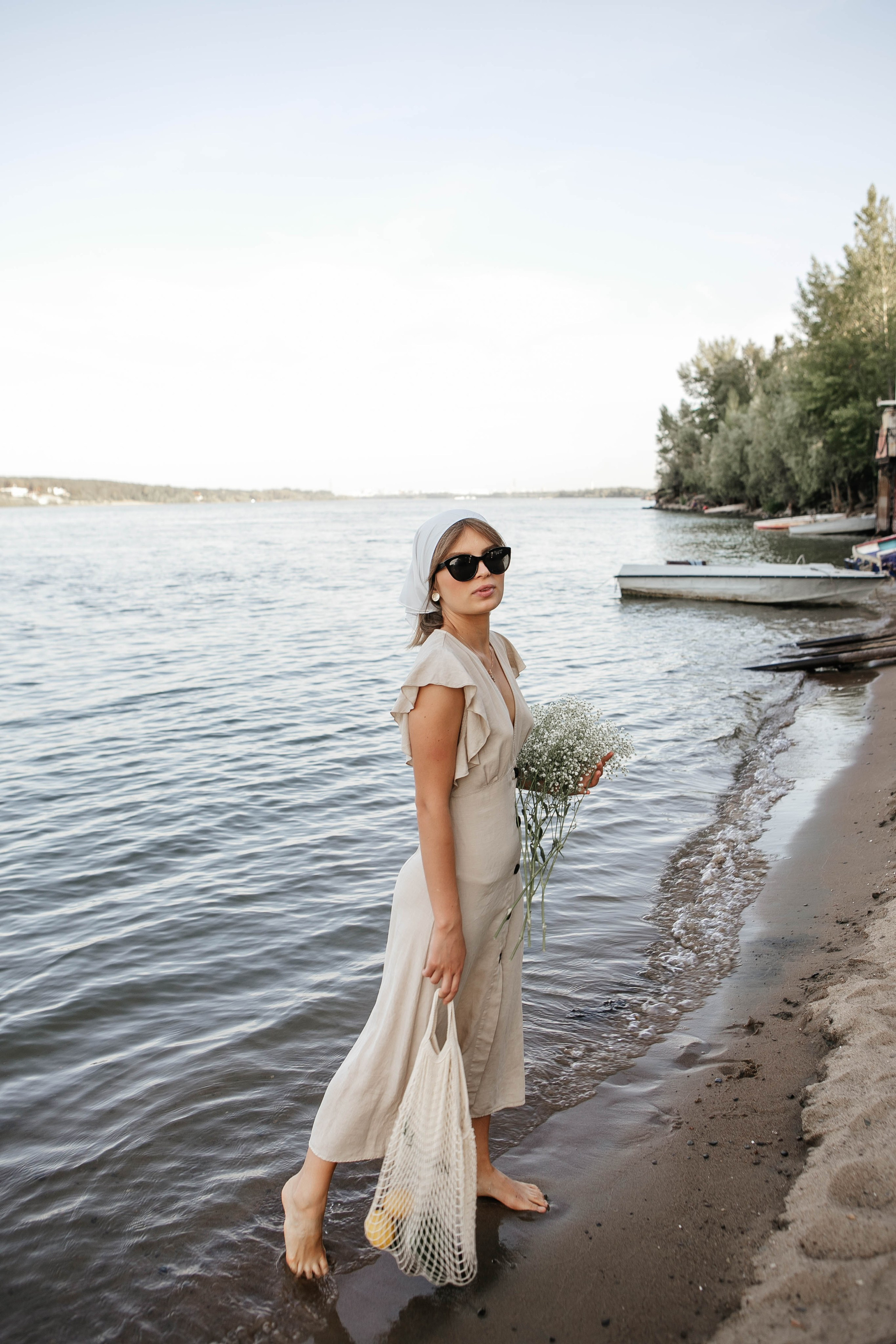 Анастасия у реки. Фотограф Санкт-Петербург Раднаева Юлия
