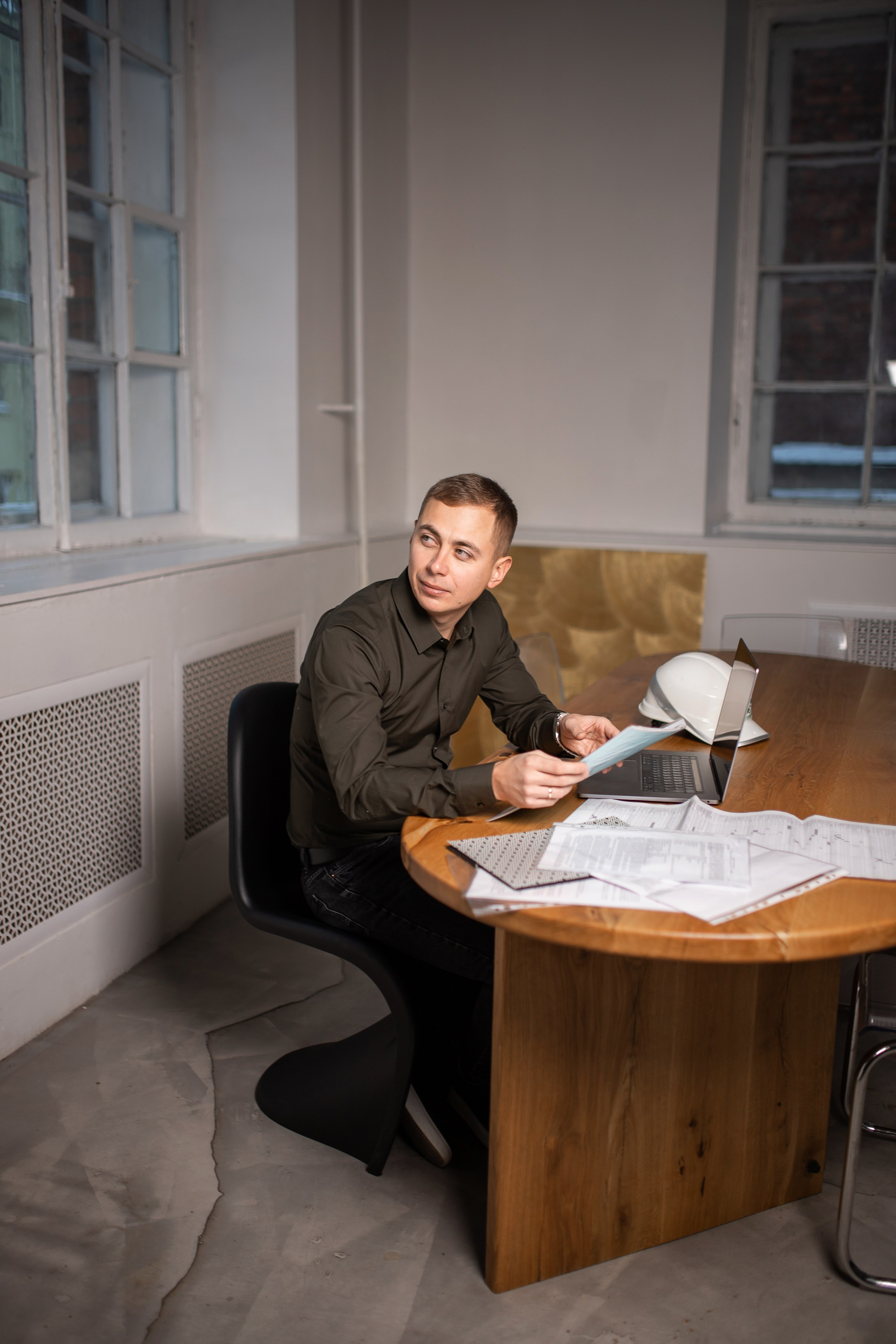 Ян строитель. Фотограф Санкт-Петербург Раднаева Юлия