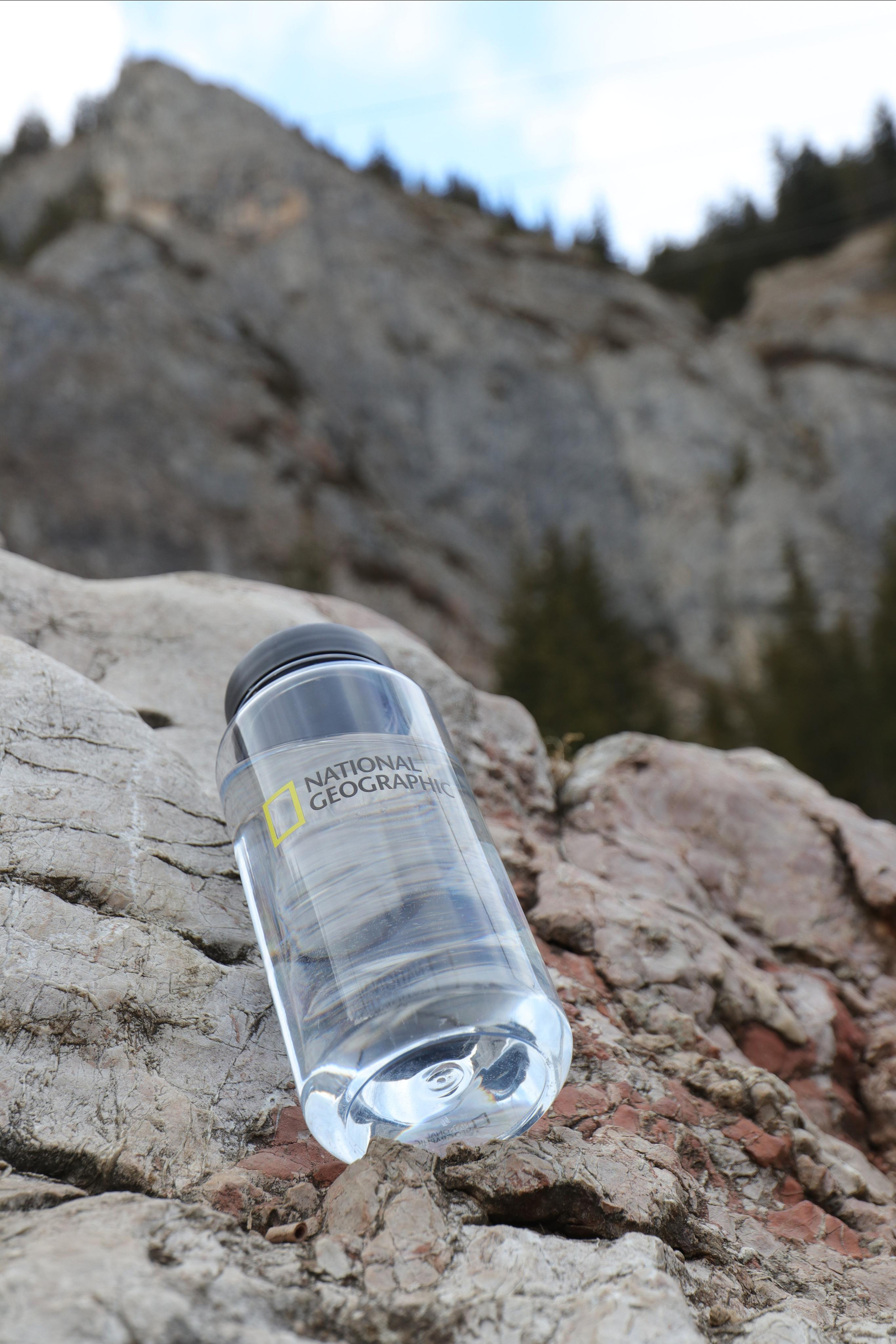 Приз за 3-е место в конкурсе National Geographic активно путешествует вместе со мной)