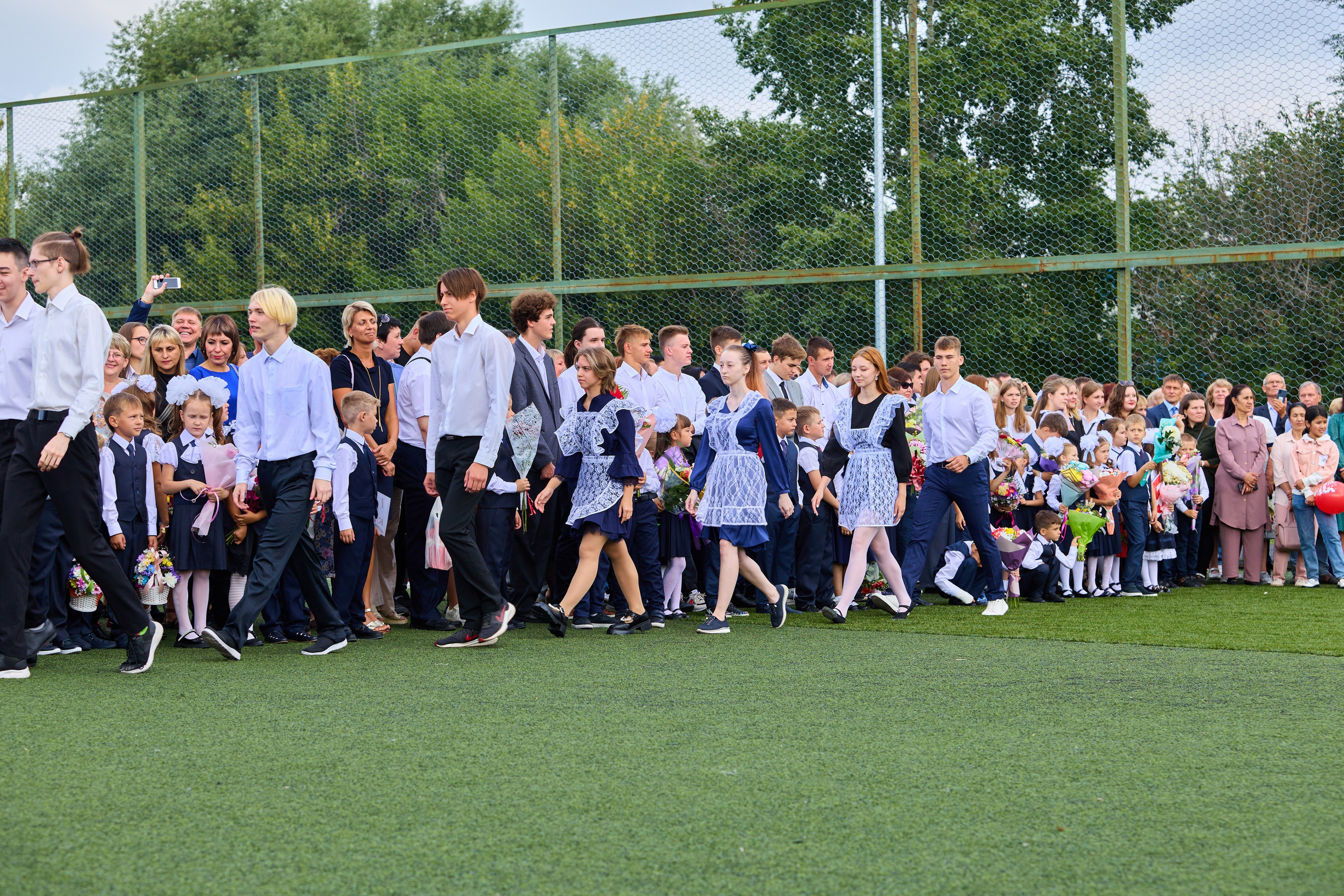 День знаний. Праздничная линейка