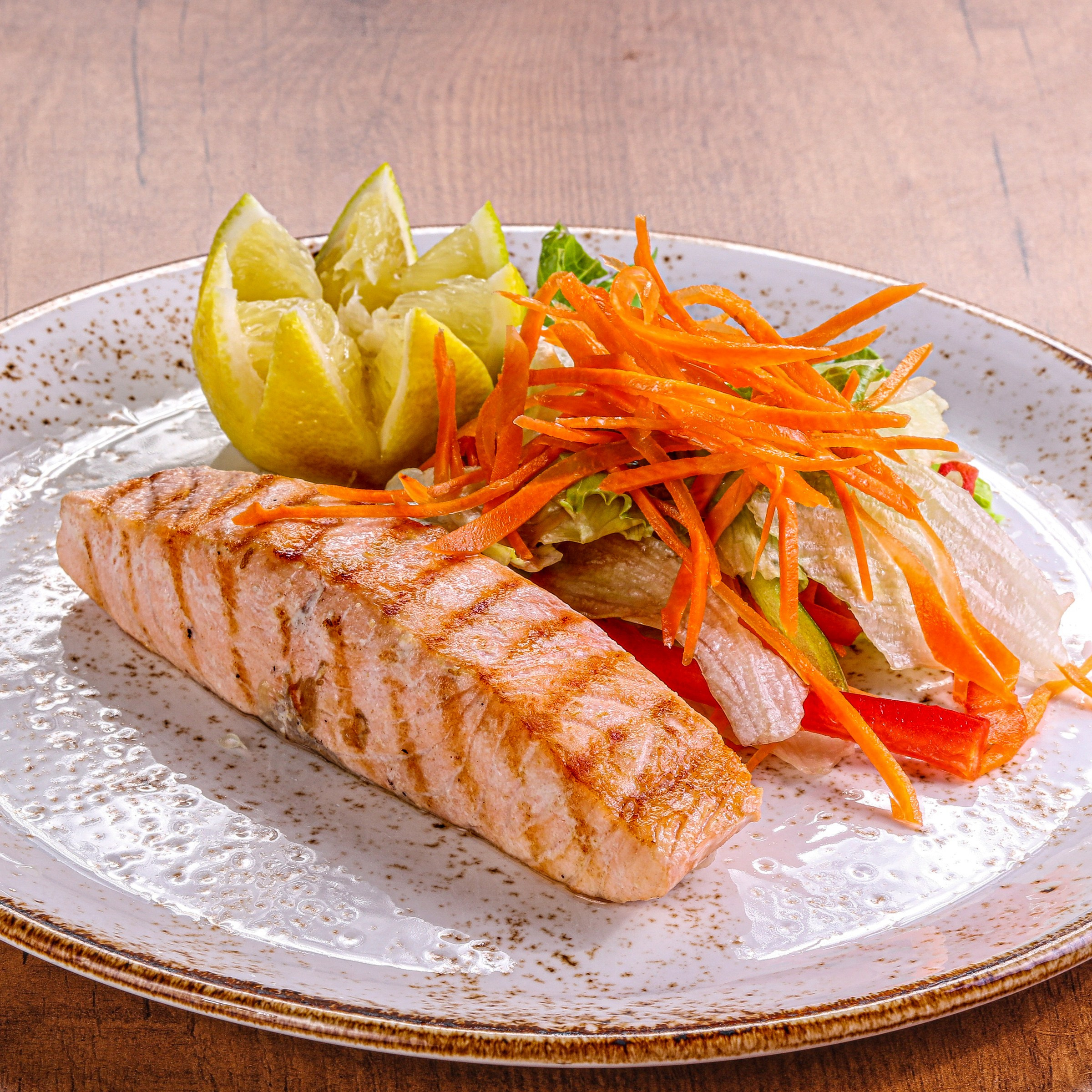 Фотосъемка блюд европейской кухни. Заказ по тел.: +7 (906) 006-90-22. Фуд-фотограф Андрей Старостин — съемка еды в Москве. 9000 руб. в час