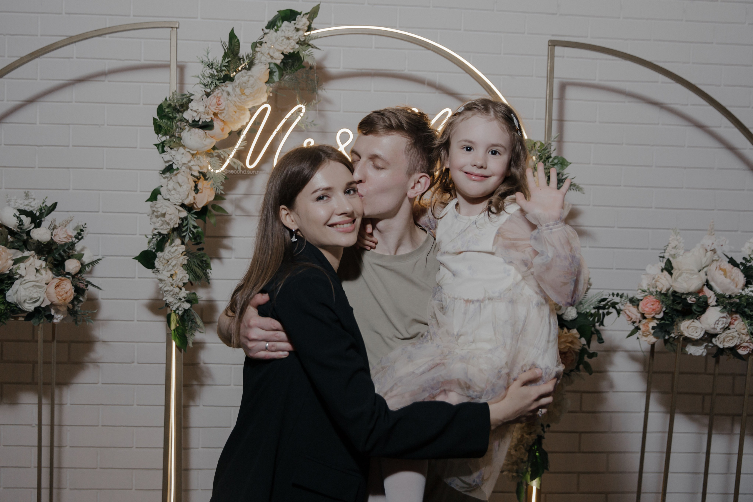 07.05.2024. RETOUCH-HOUSE