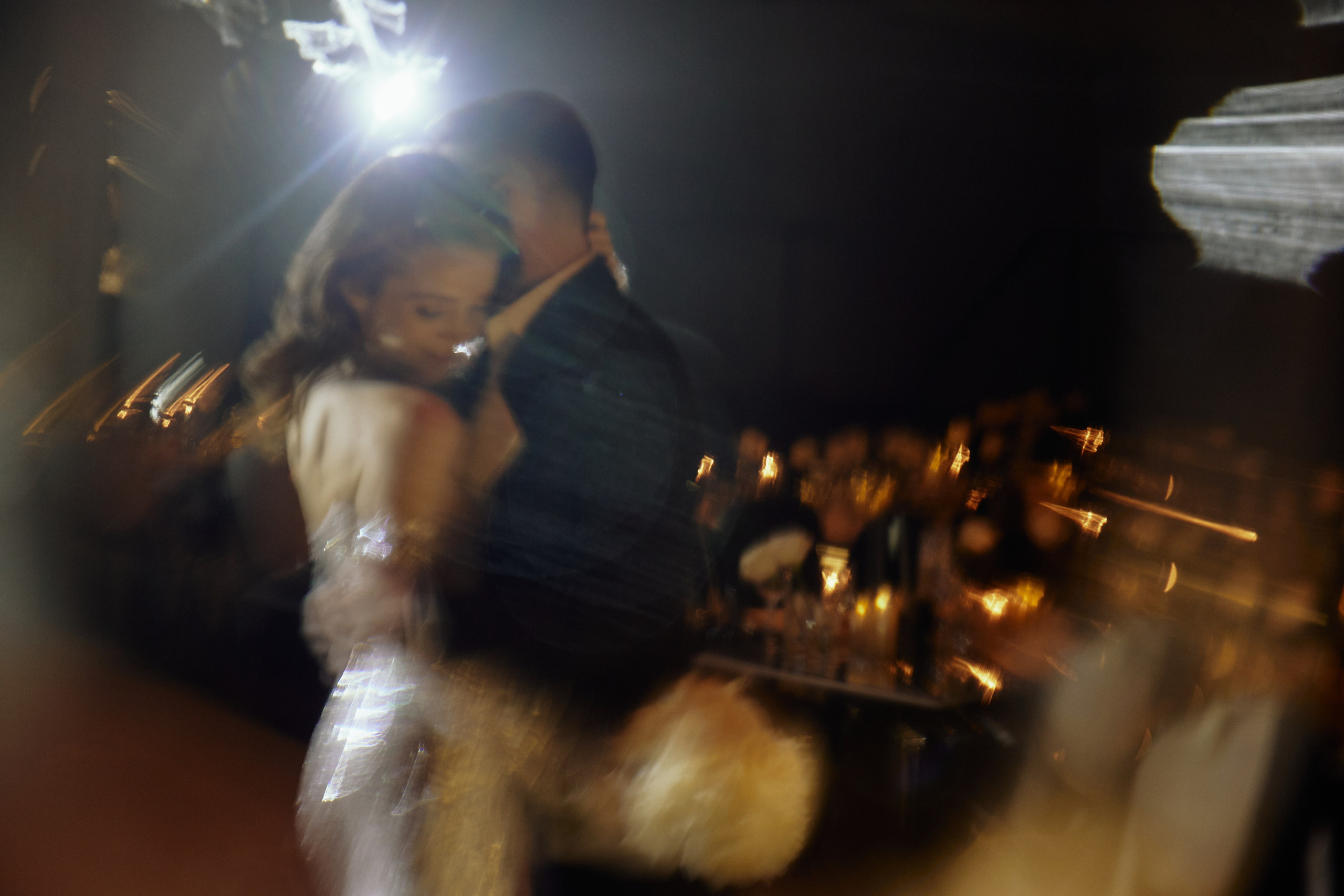 A MIRROR IS ONLY A HEART. Дмитрий Мазуркевич: Профессиональный Репортажный Фотограф