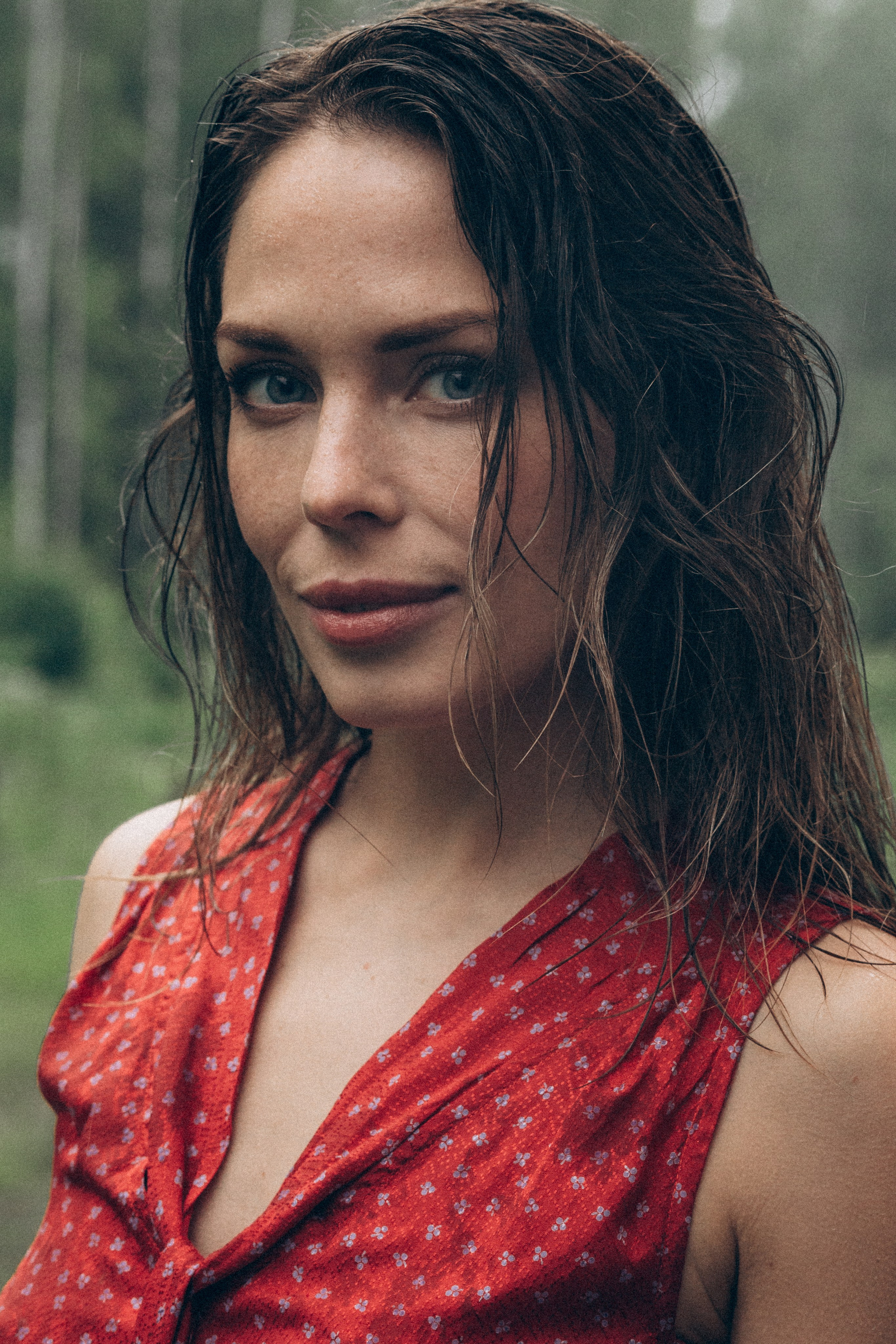 EVERY TIME IT RAINS. Настоящие портреты и истории