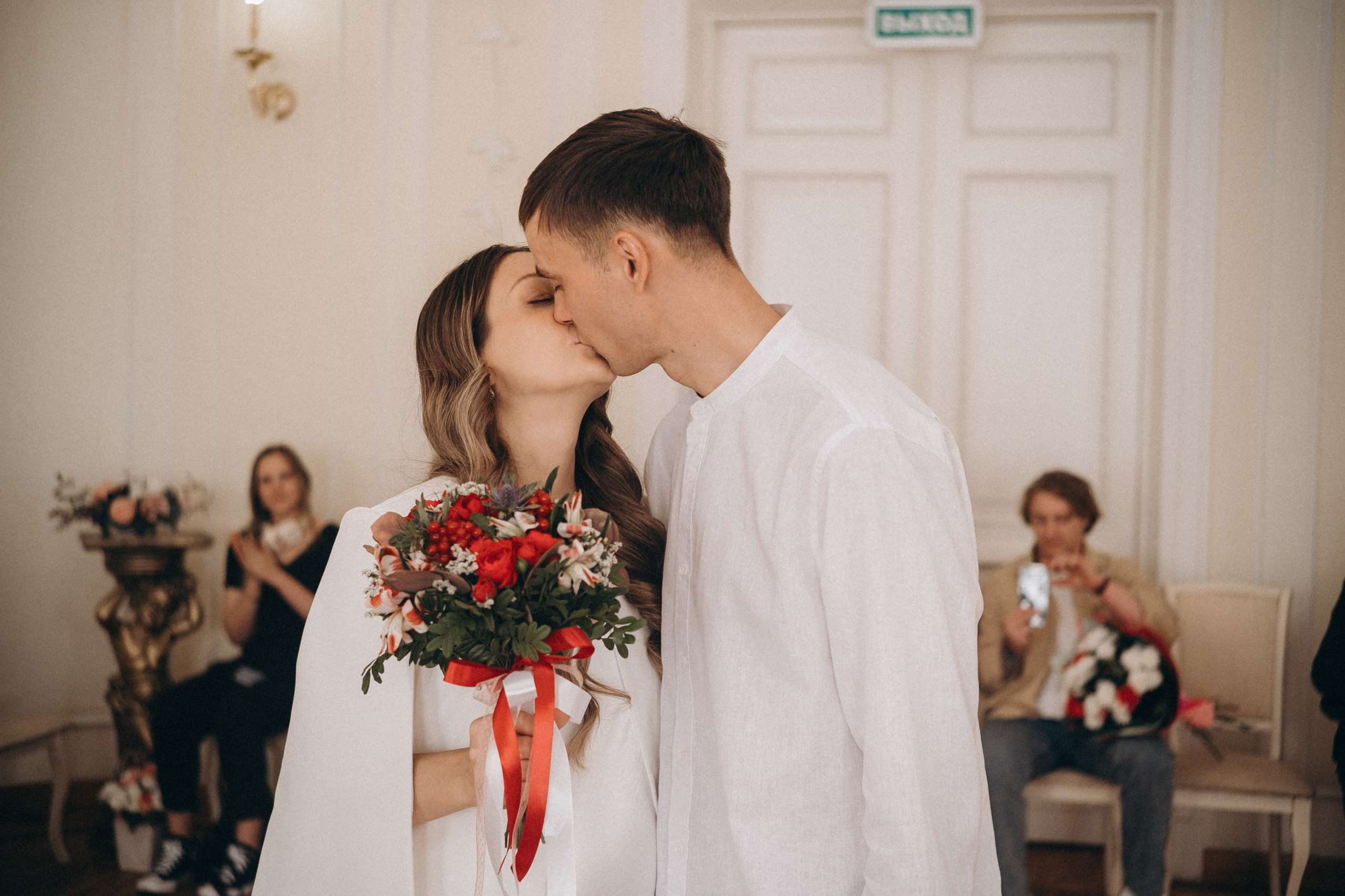 Свадебная фотосессия. Свадебный, семейный и репортажный фотограф в Красноярске