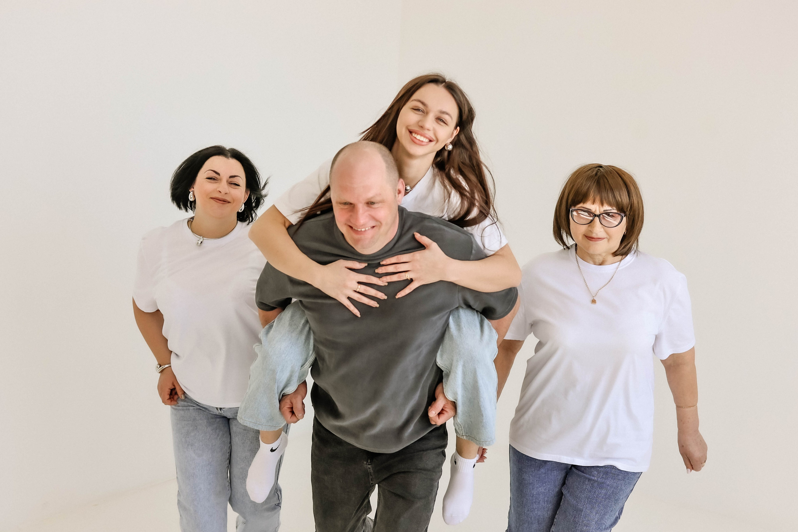 Семейные. Семейный и детский фотограф в Славгороде Анастасия Винс