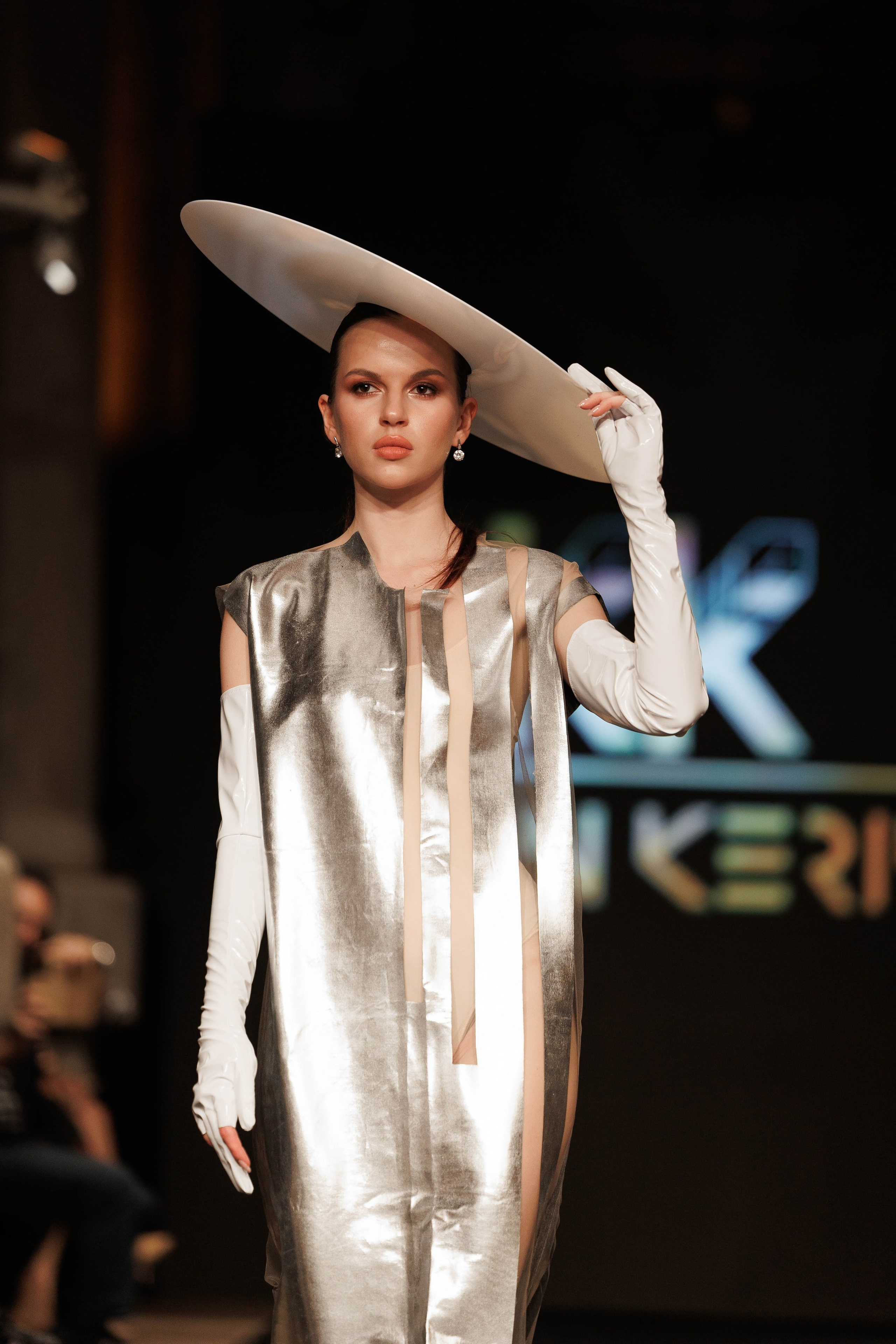 IFB-показ. About