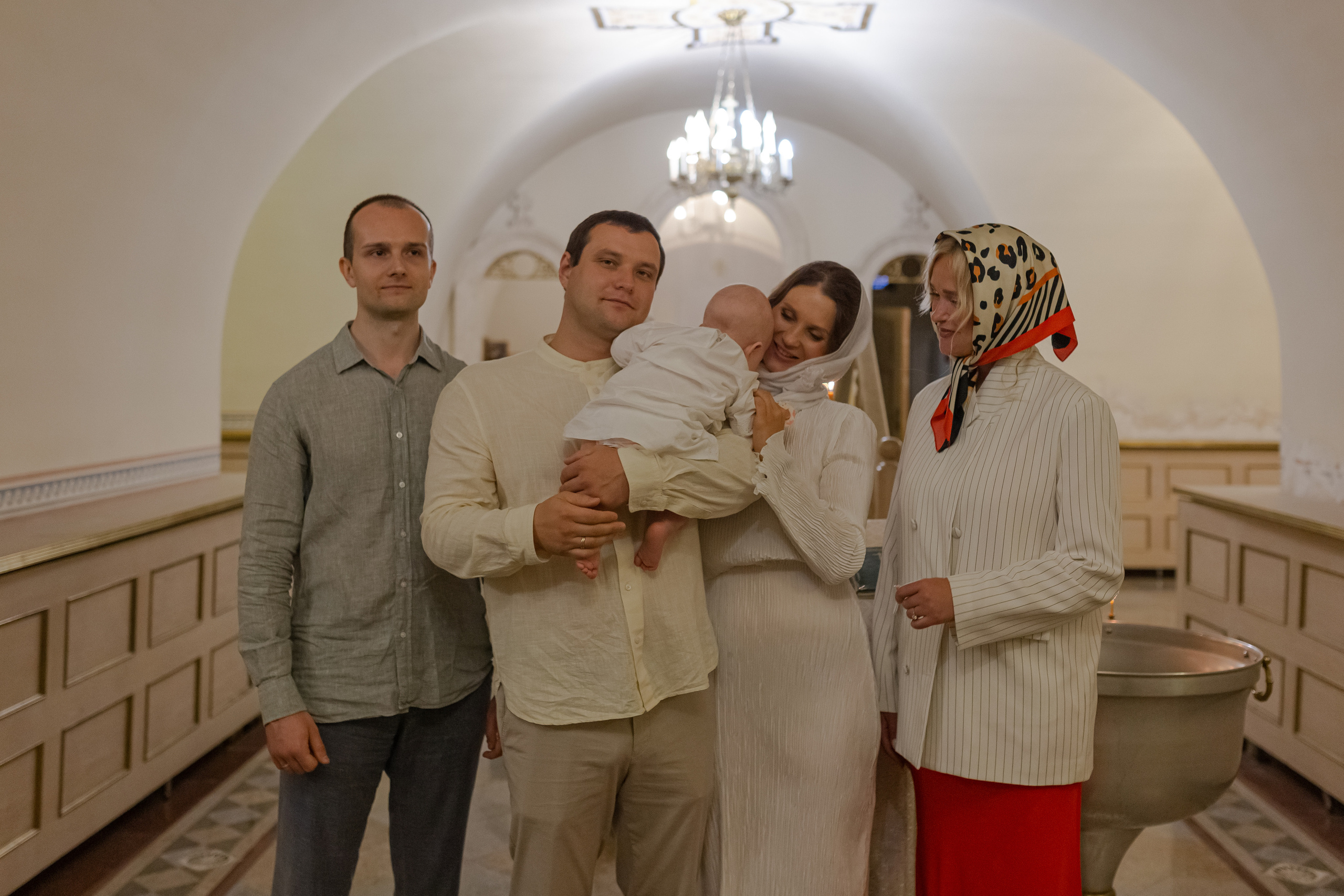 Троицкий собор Александро-Невской Лавры. Семейный фотограф в Санкт-Петербурге Любовь Савкина